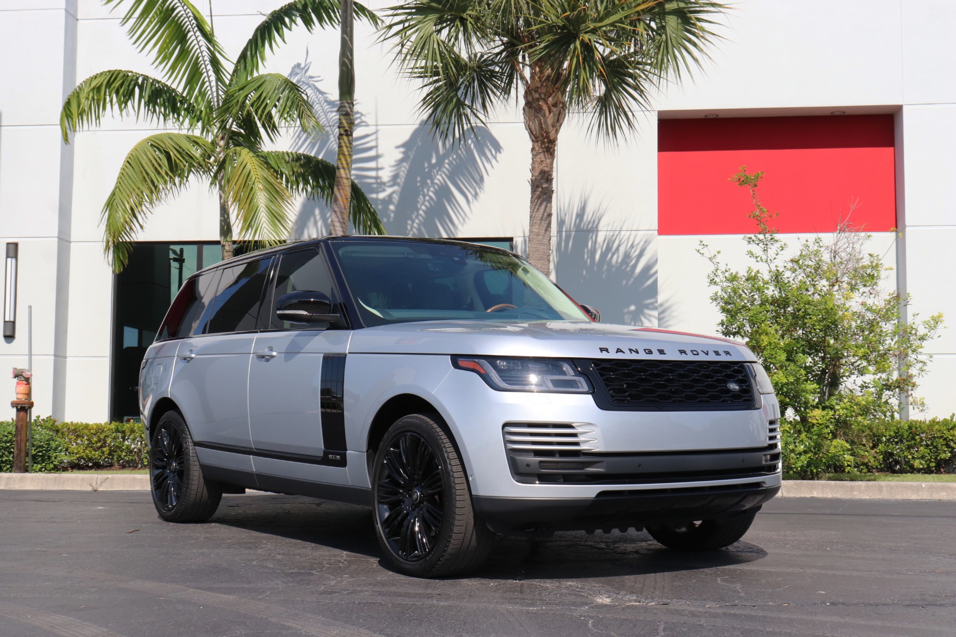 Used-2020-Land-Rover-Range-Rover-Supercharged-LWB