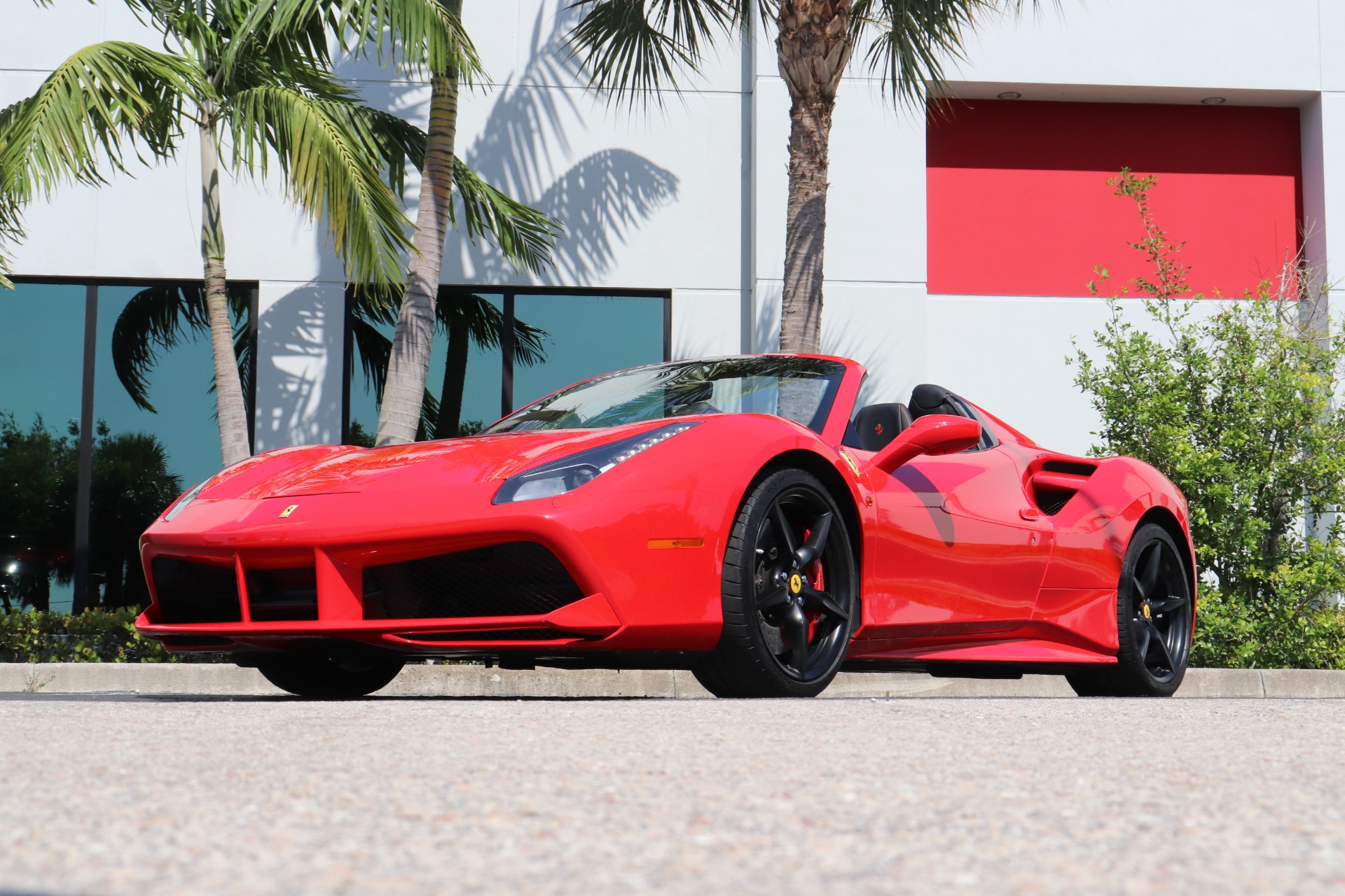 Used-2016-Ferrari-488-Spider