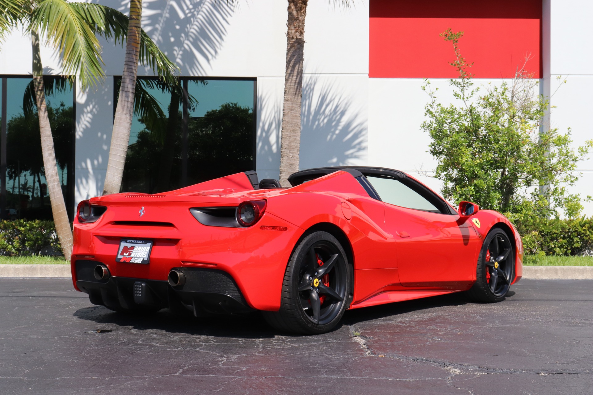 Used-2016-Ferrari-488-Spider