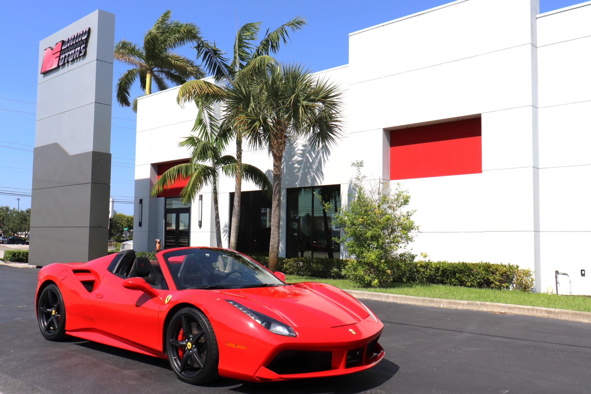 Used-2016-Ferrari-488-Spider