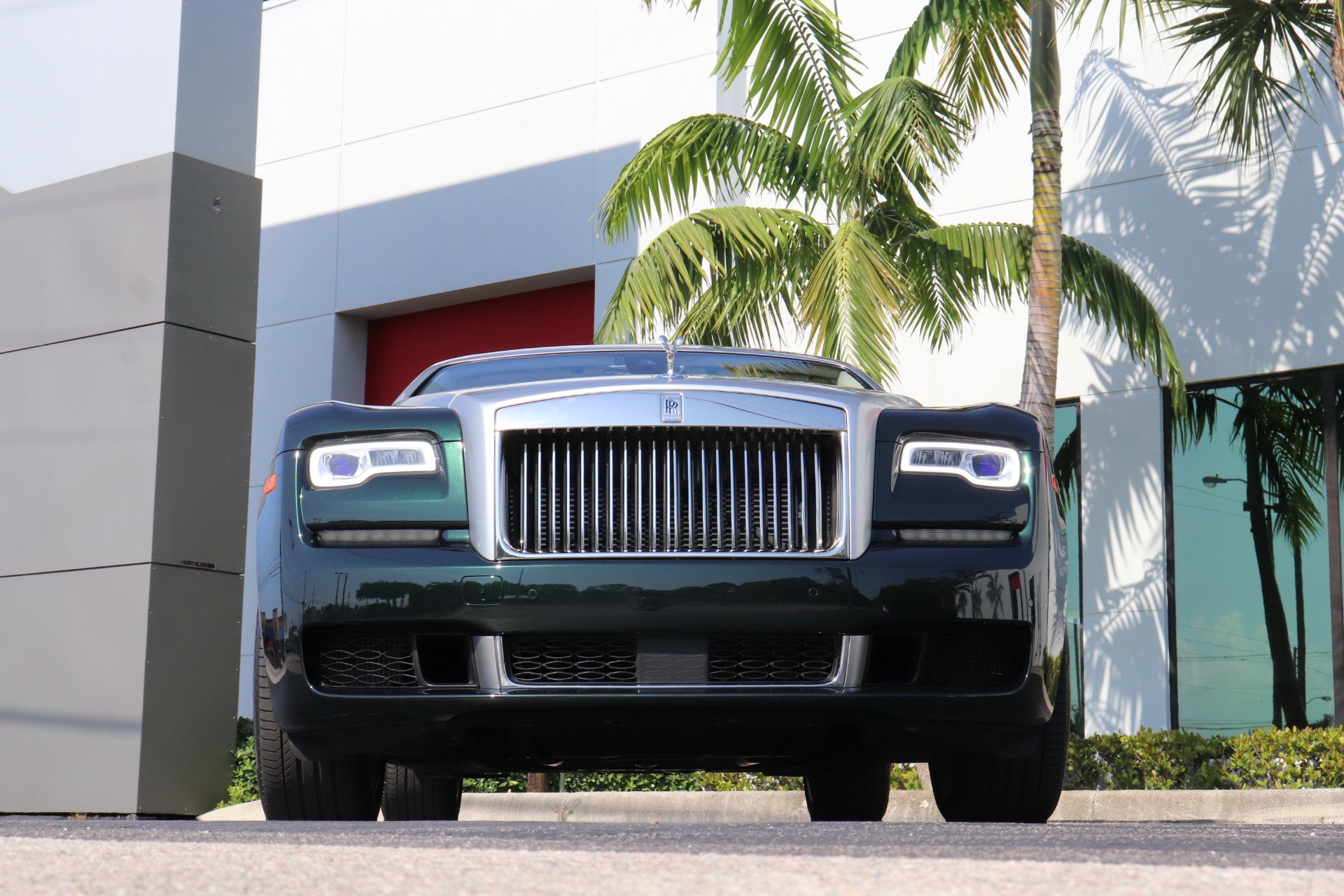 Used-2018-Rolls-Royce-Ghost