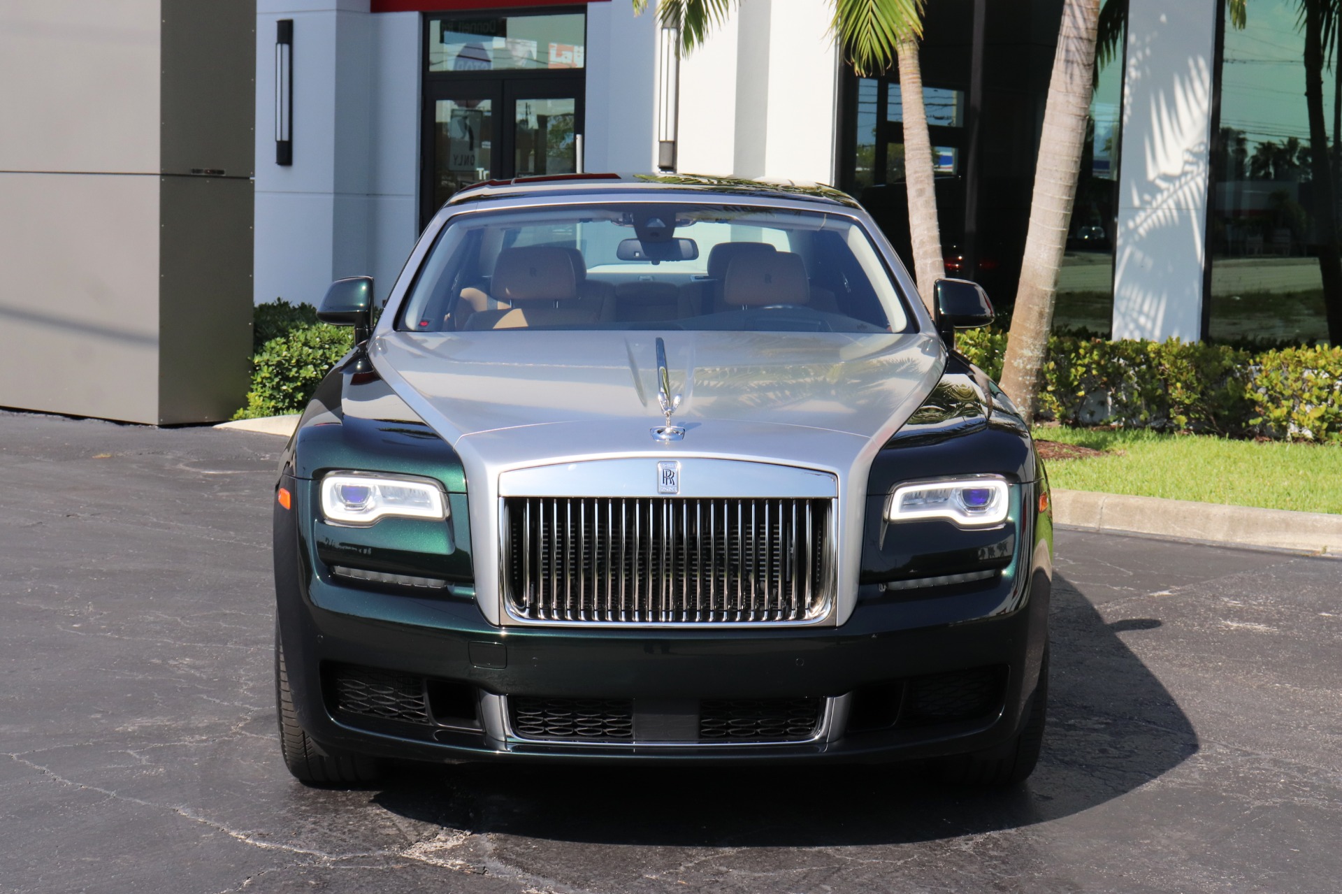 Used-2018-Rolls-Royce-Ghost