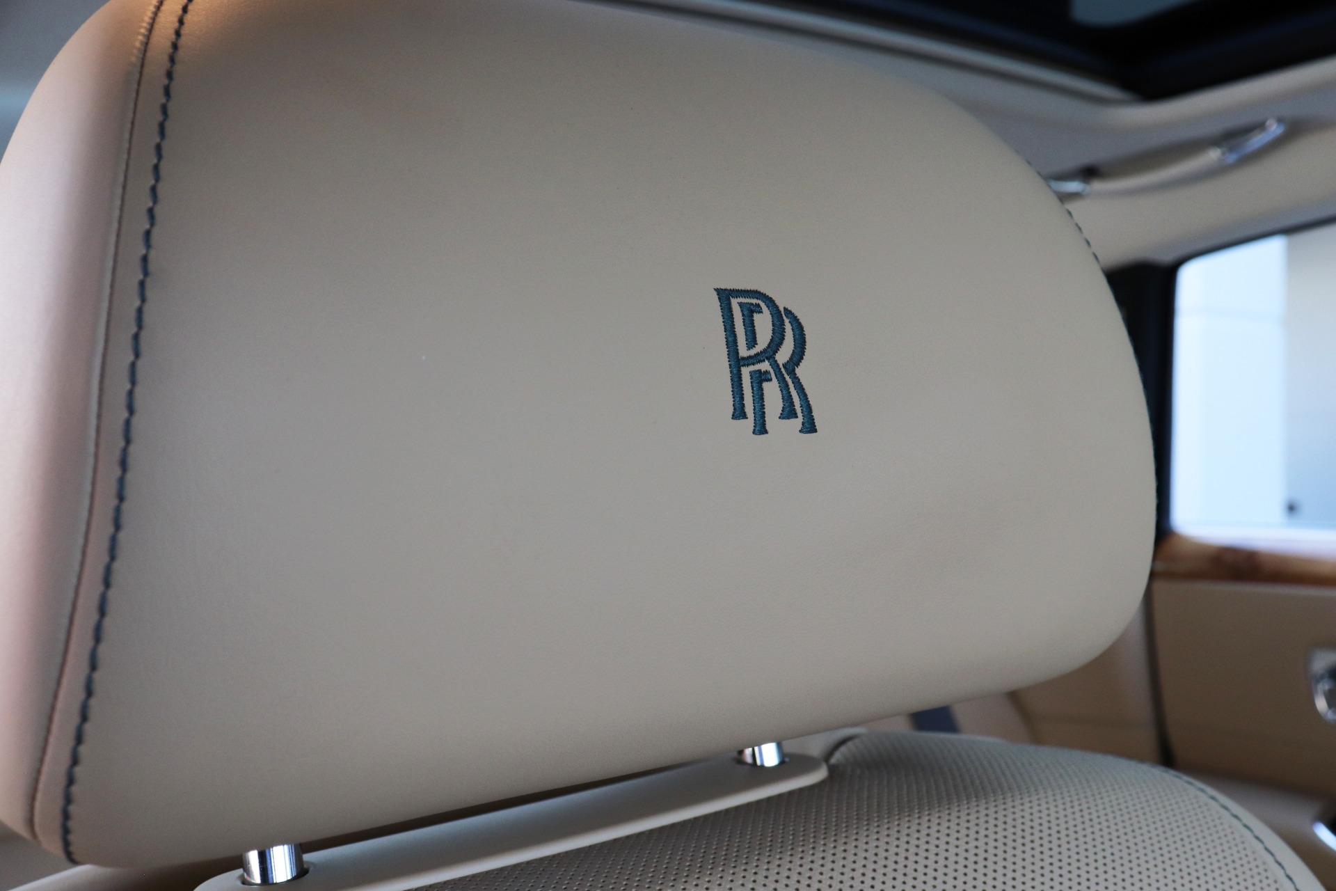 Used-2018-Rolls-Royce-Ghost
