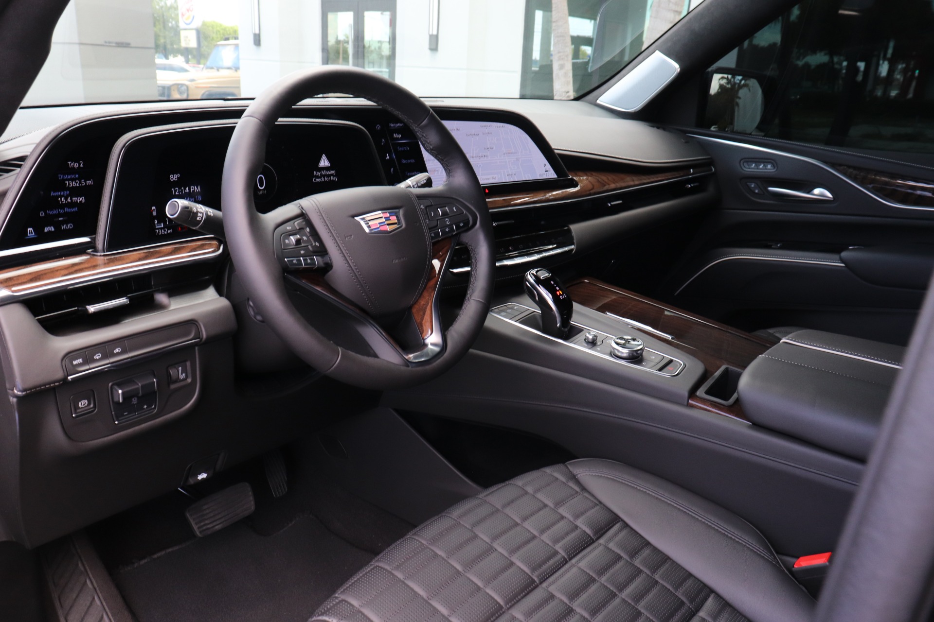 Used-2022-Cadillac-Escalade-Sport-Platinum