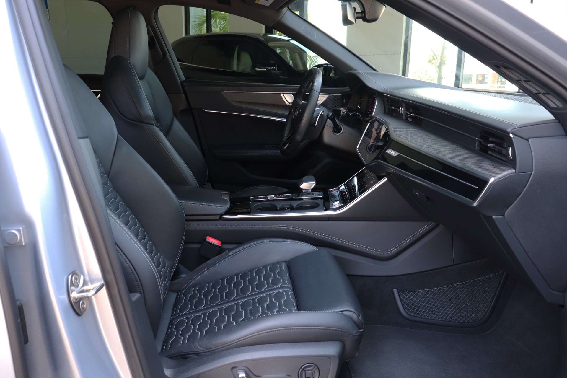 Used-2021-Audi-RS-6-Avant-40T-quattro-Avant
