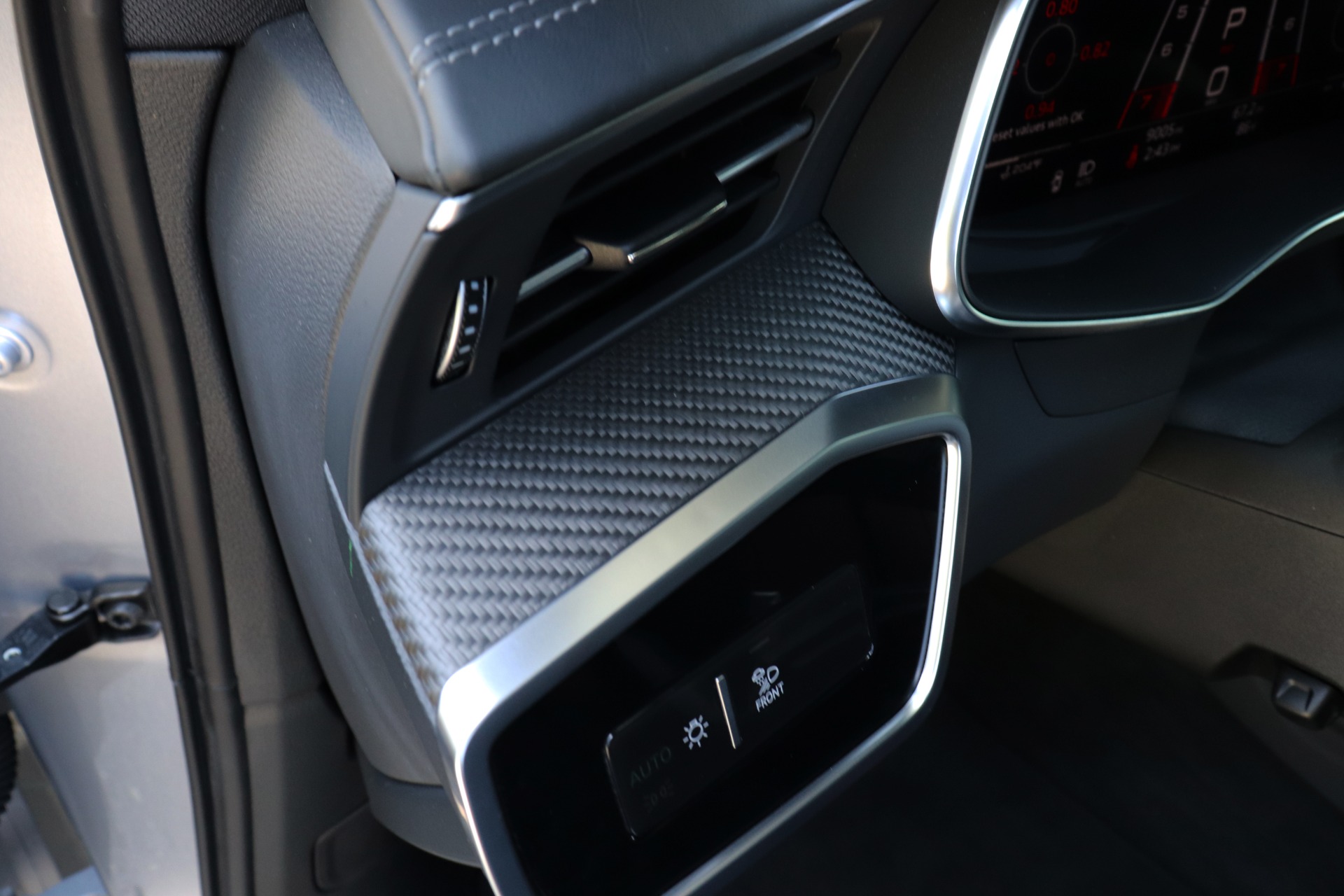 Used-2021-Audi-RS-6-Avant-40T-quattro-Avant