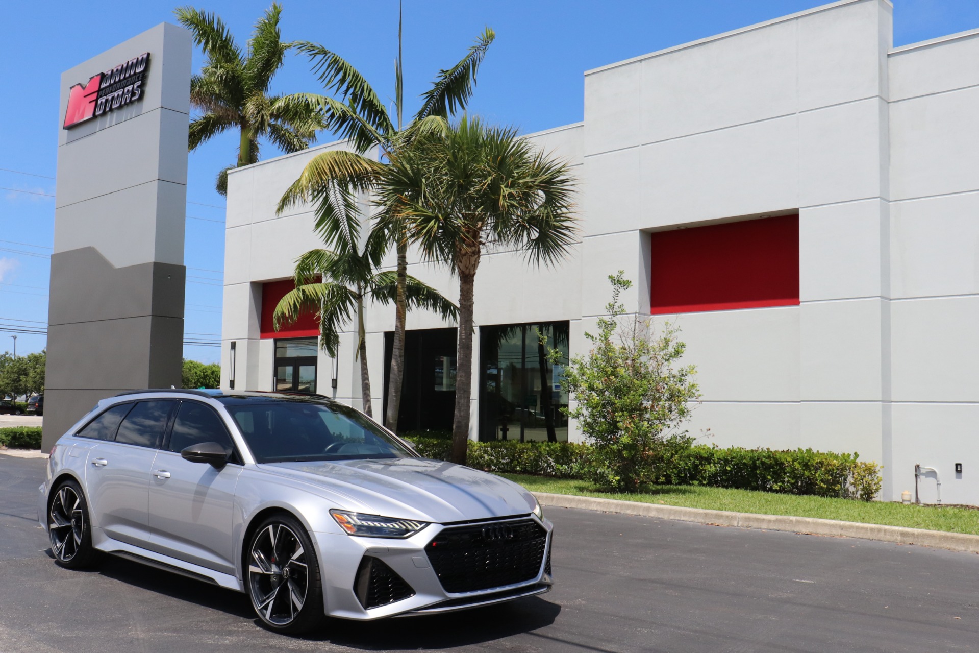 Used-2021-Audi-RS-6-Avant-40T-quattro-Avant
