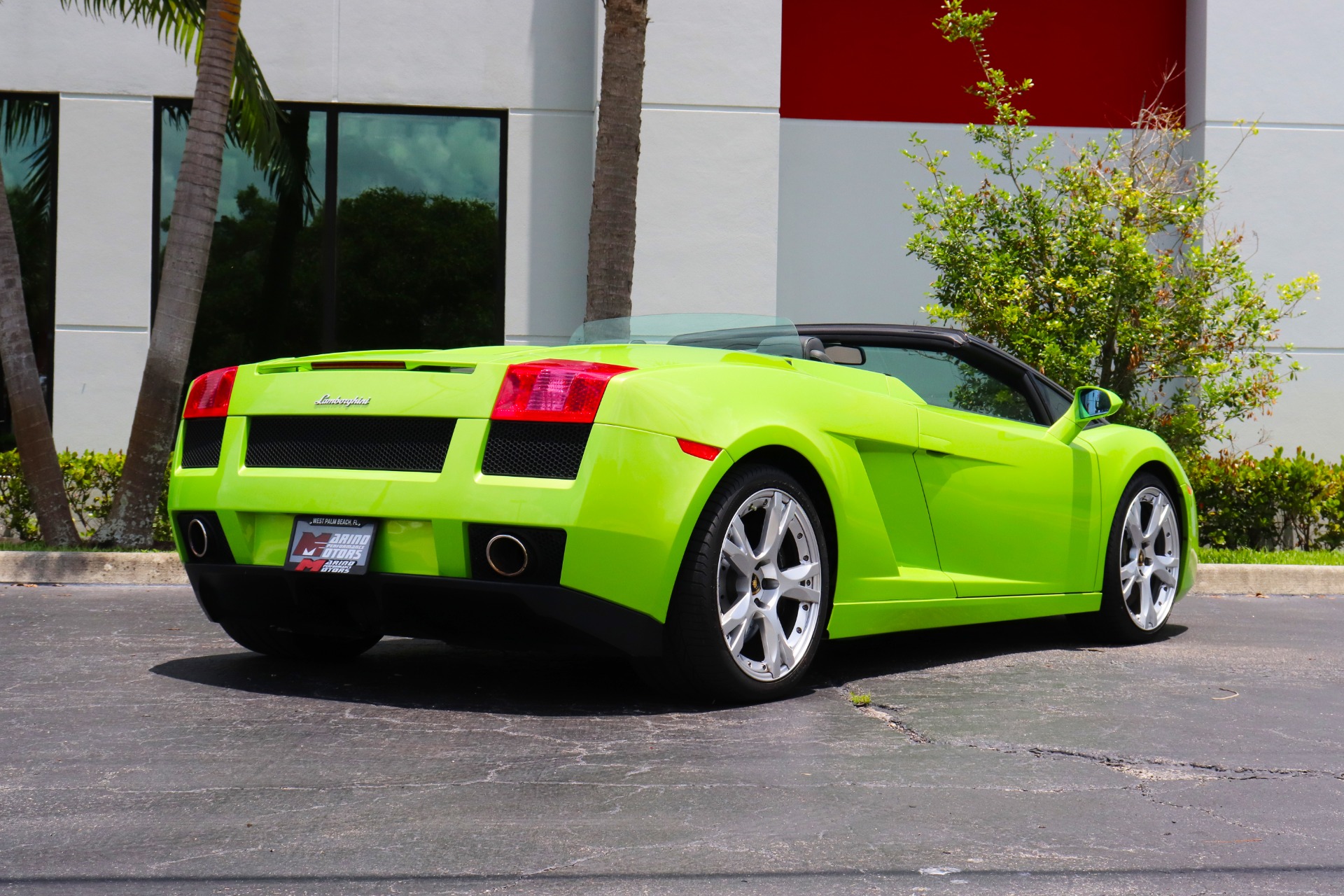 Used-2006-Lamborghini-Gallardo-Spyder