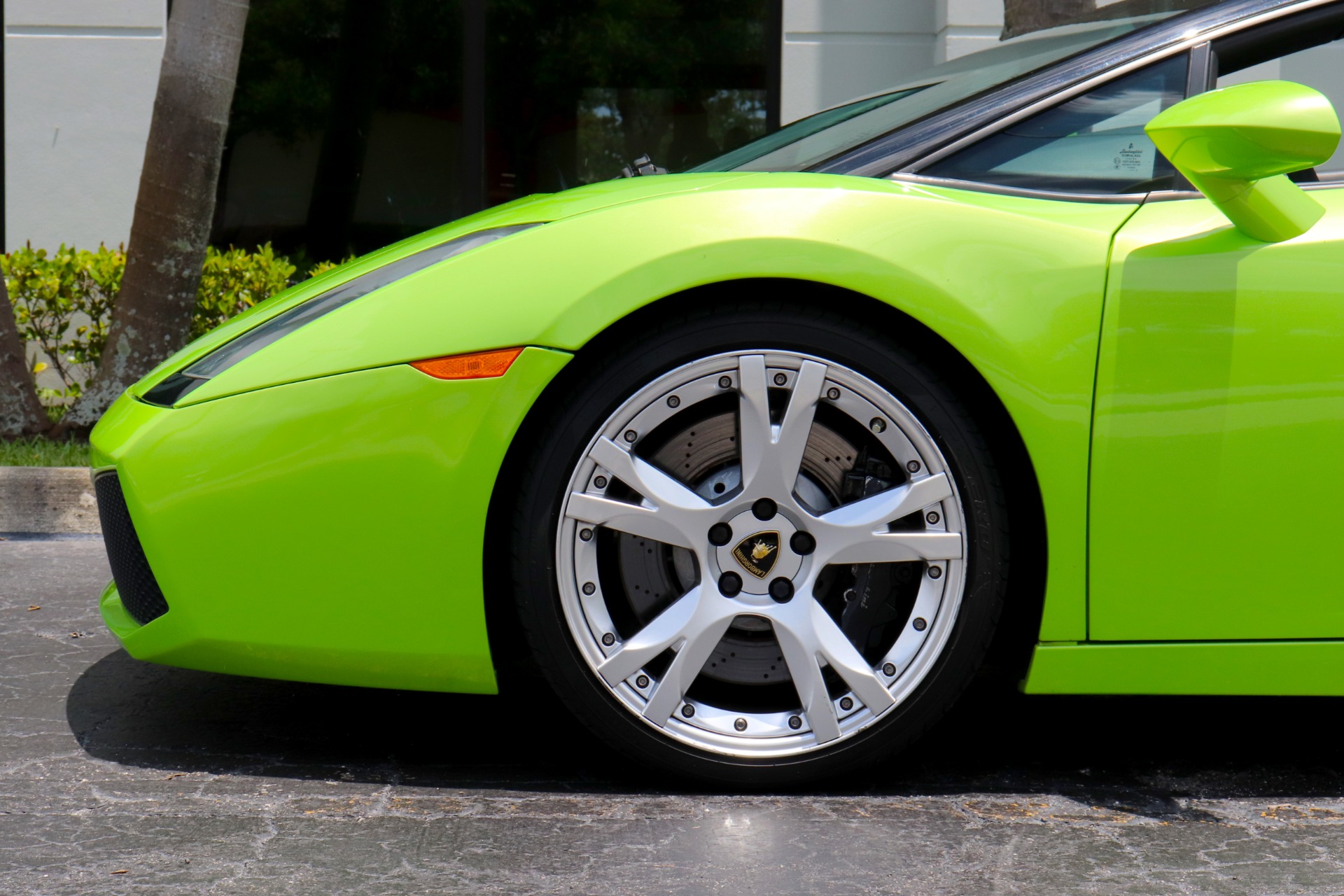 Used-2006-Lamborghini-Gallardo-Spyder