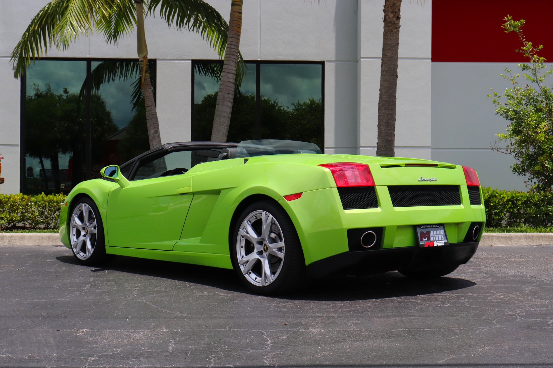Used-2006-Lamborghini-Gallardo-Spyder