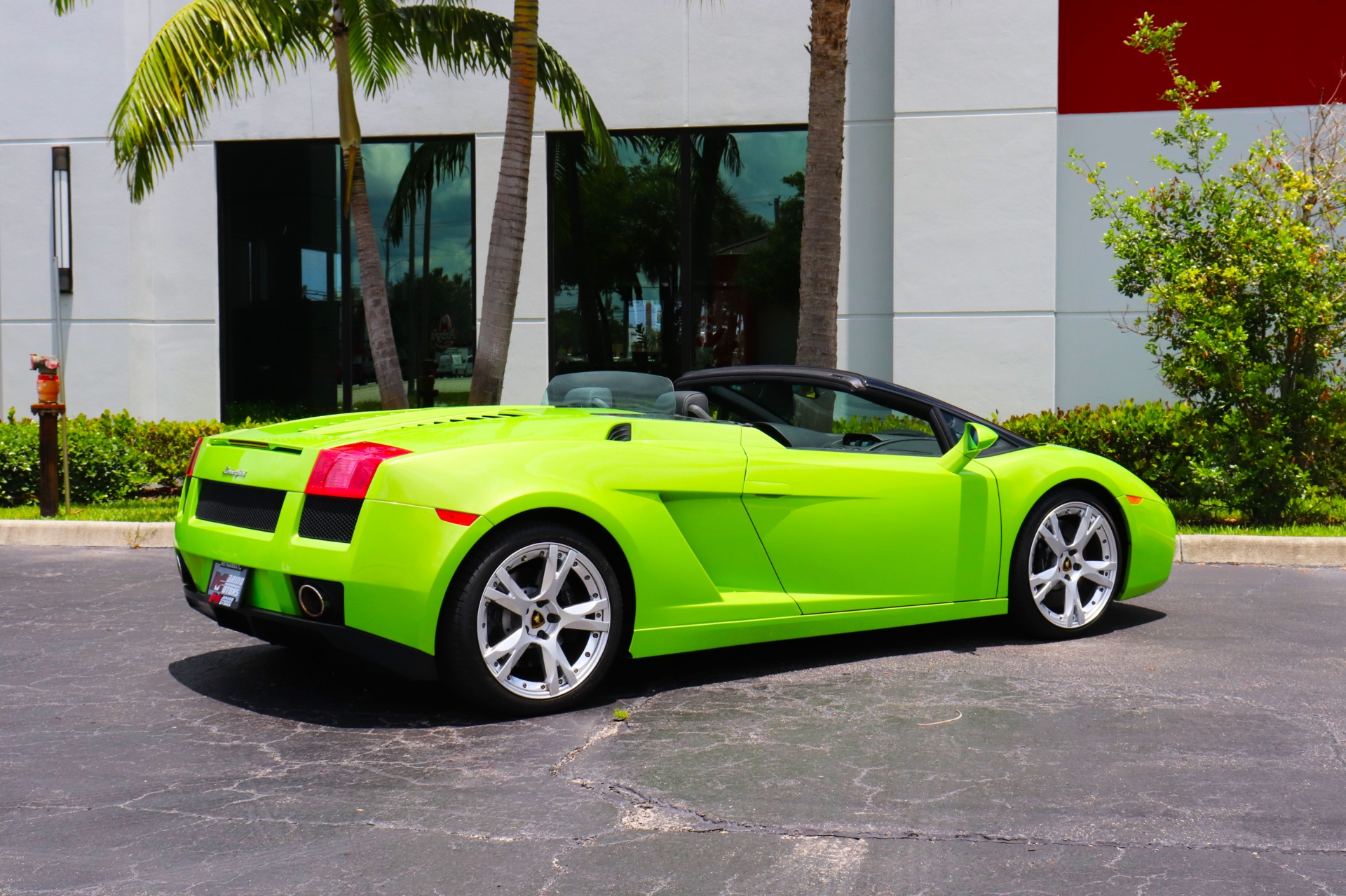 Used-2006-Lamborghini-Gallardo-Spyder