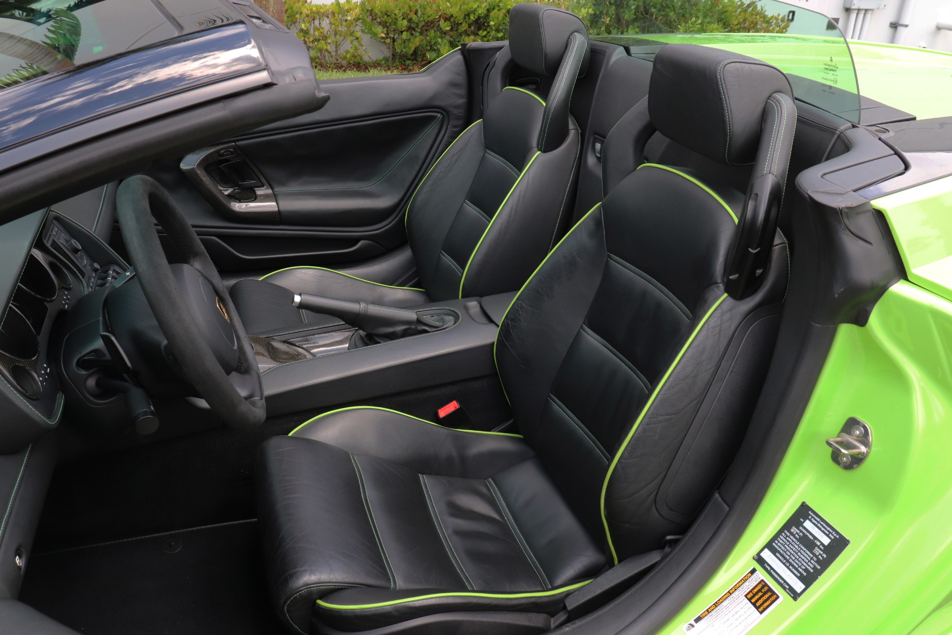 Used-2006-Lamborghini-Gallardo-Spyder