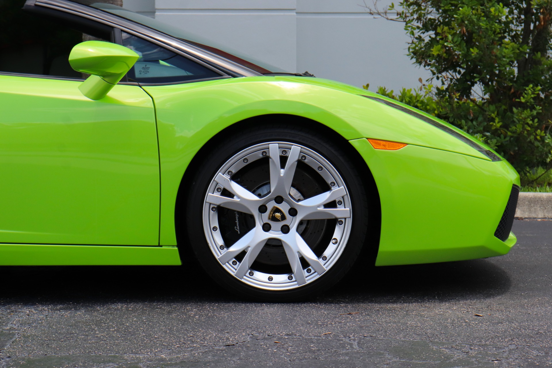 Used-2006-Lamborghini-Gallardo-Spyder