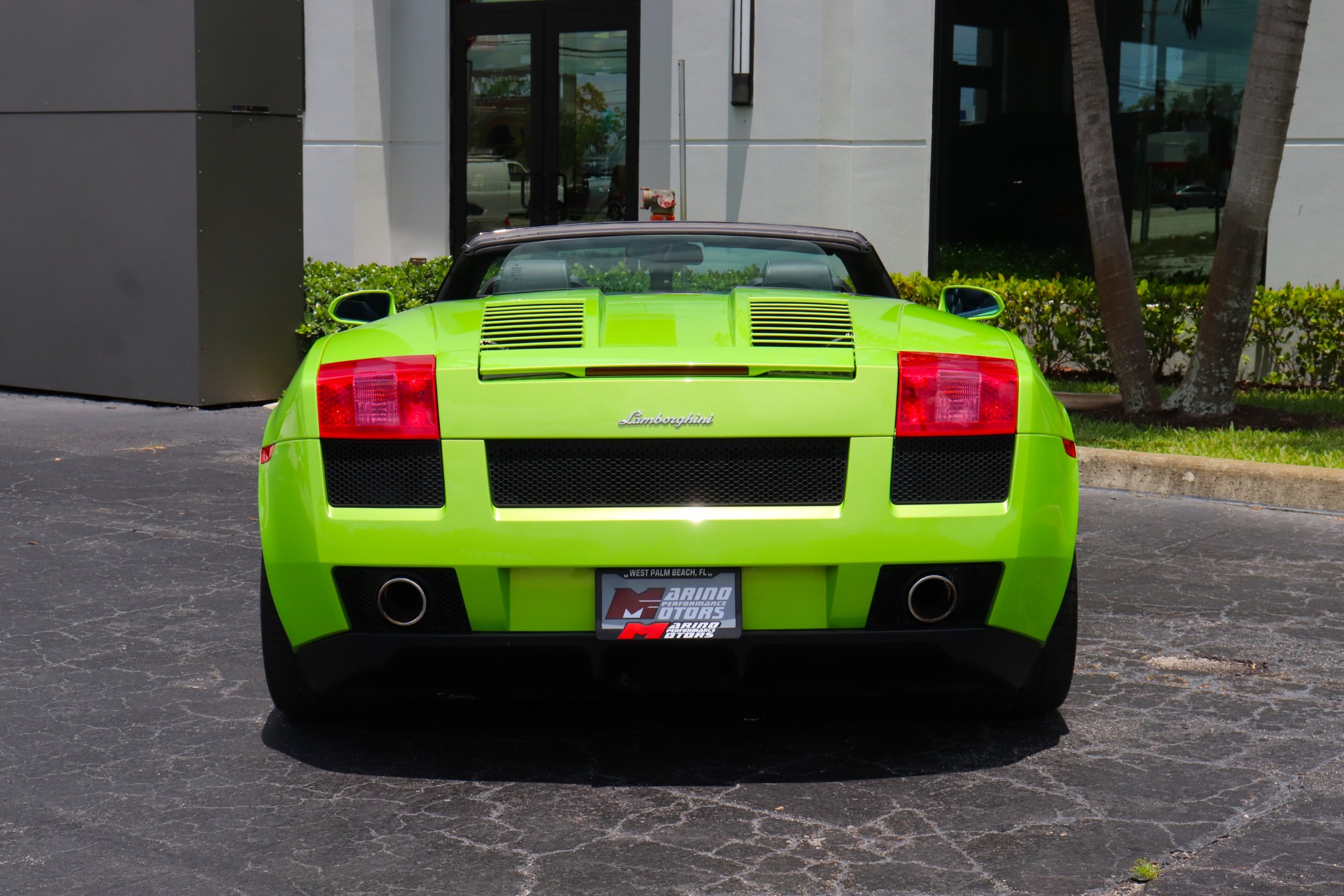 Used-2006-Lamborghini-Gallardo-Spyder