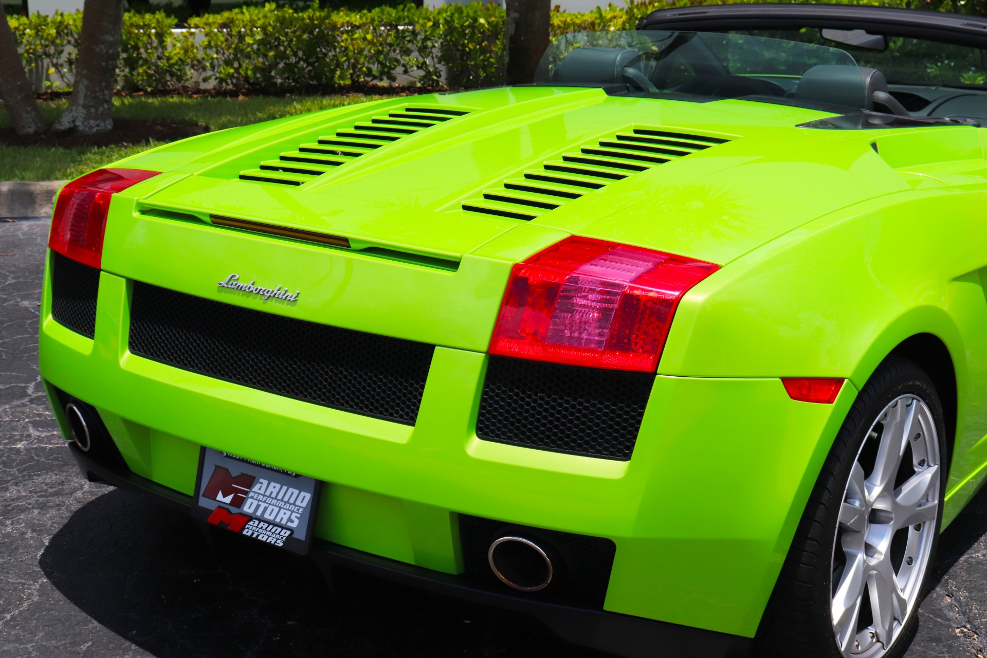 Used-2006-Lamborghini-Gallardo-Spyder