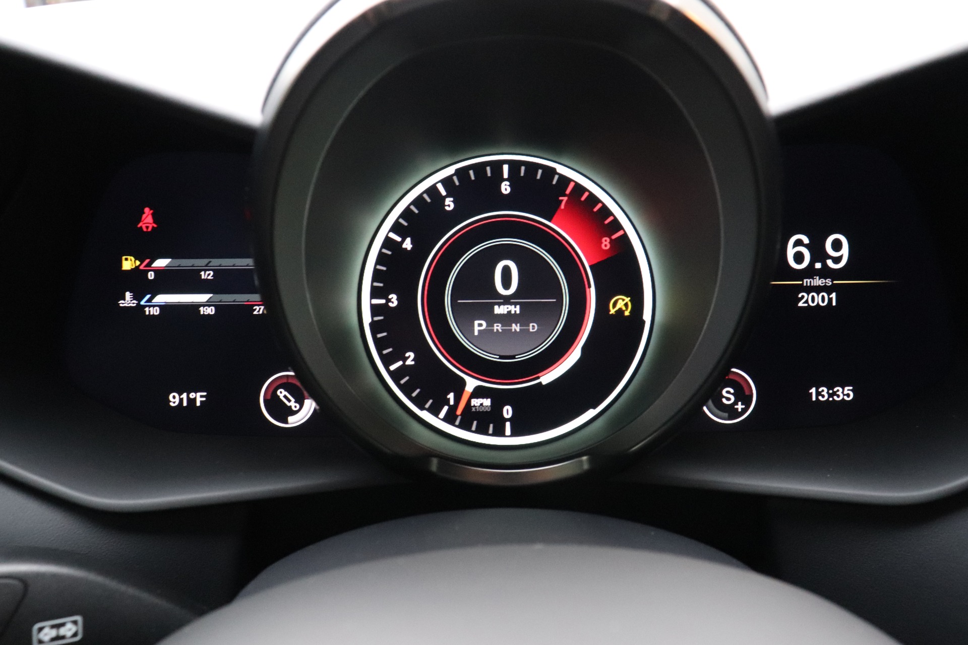 Used-2022-Aston-Martin-Vantage