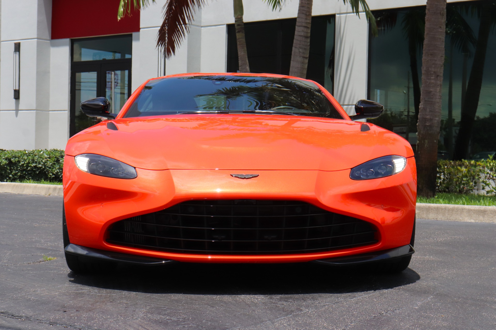 Used-2022-Aston-Martin-Vantage