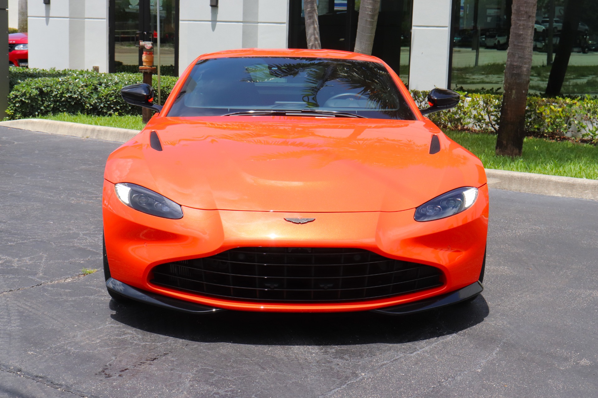 Used-2022-Aston-Martin-Vantage