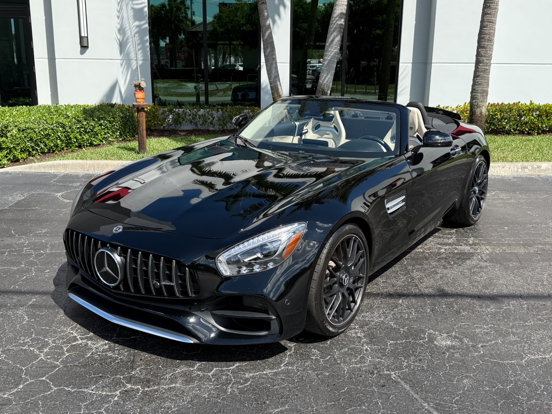Used-2018-Mercedes-Benz-AMG-GT-Roadster
