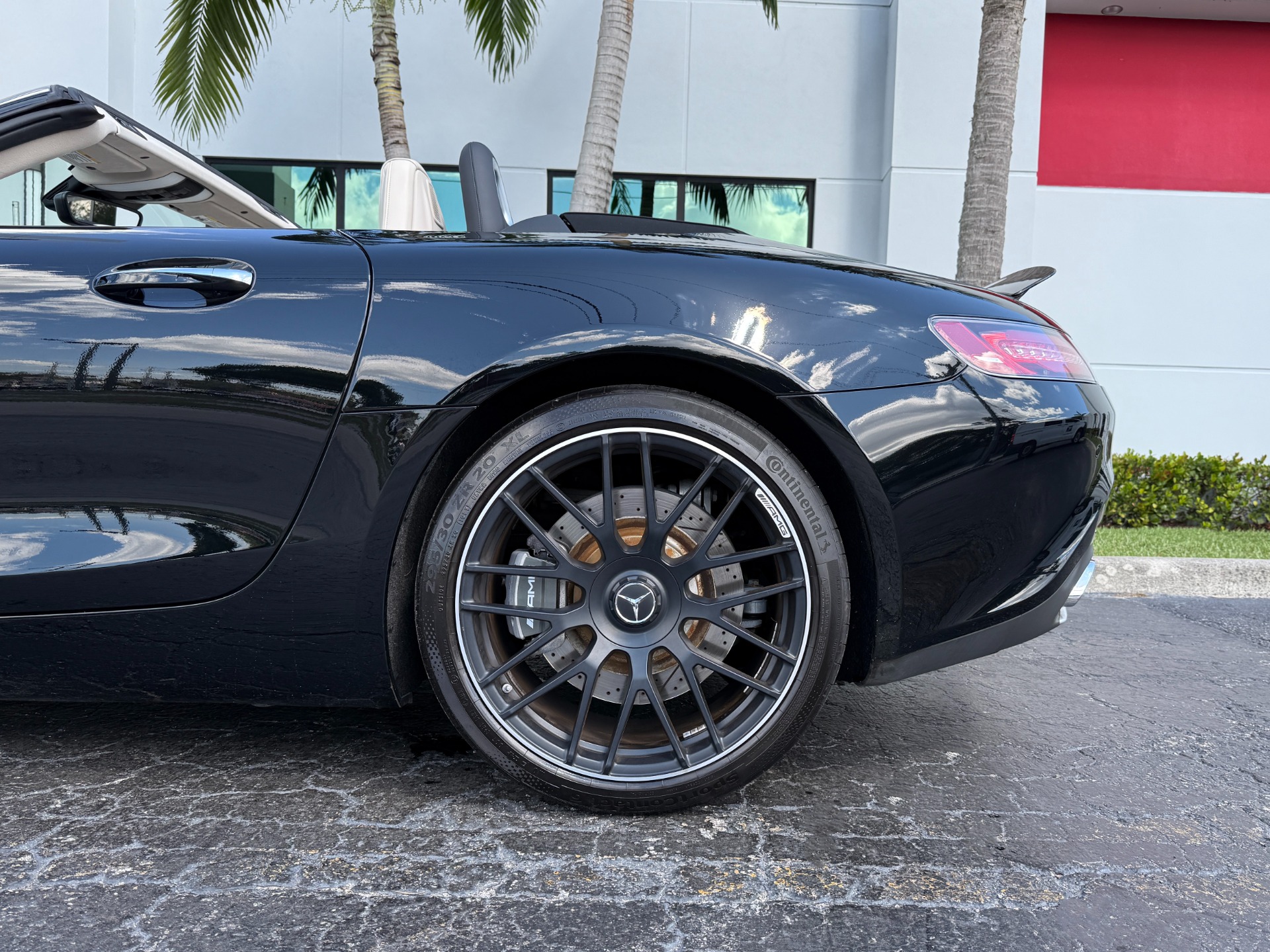 Used-2018-Mercedes-Benz-AMG-GT-Roadster