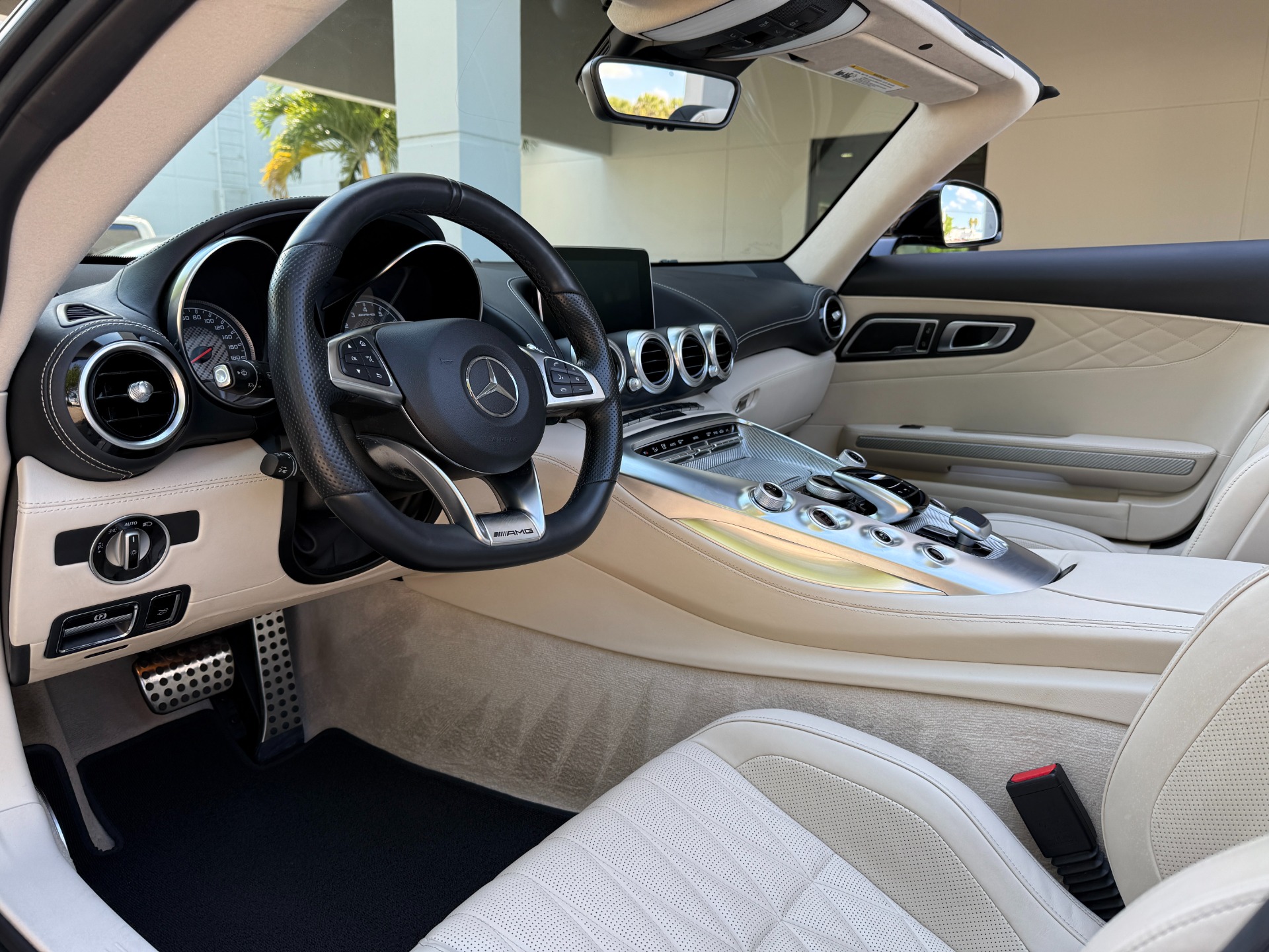 Used-2018-Mercedes-Benz-AMG-GT-Roadster