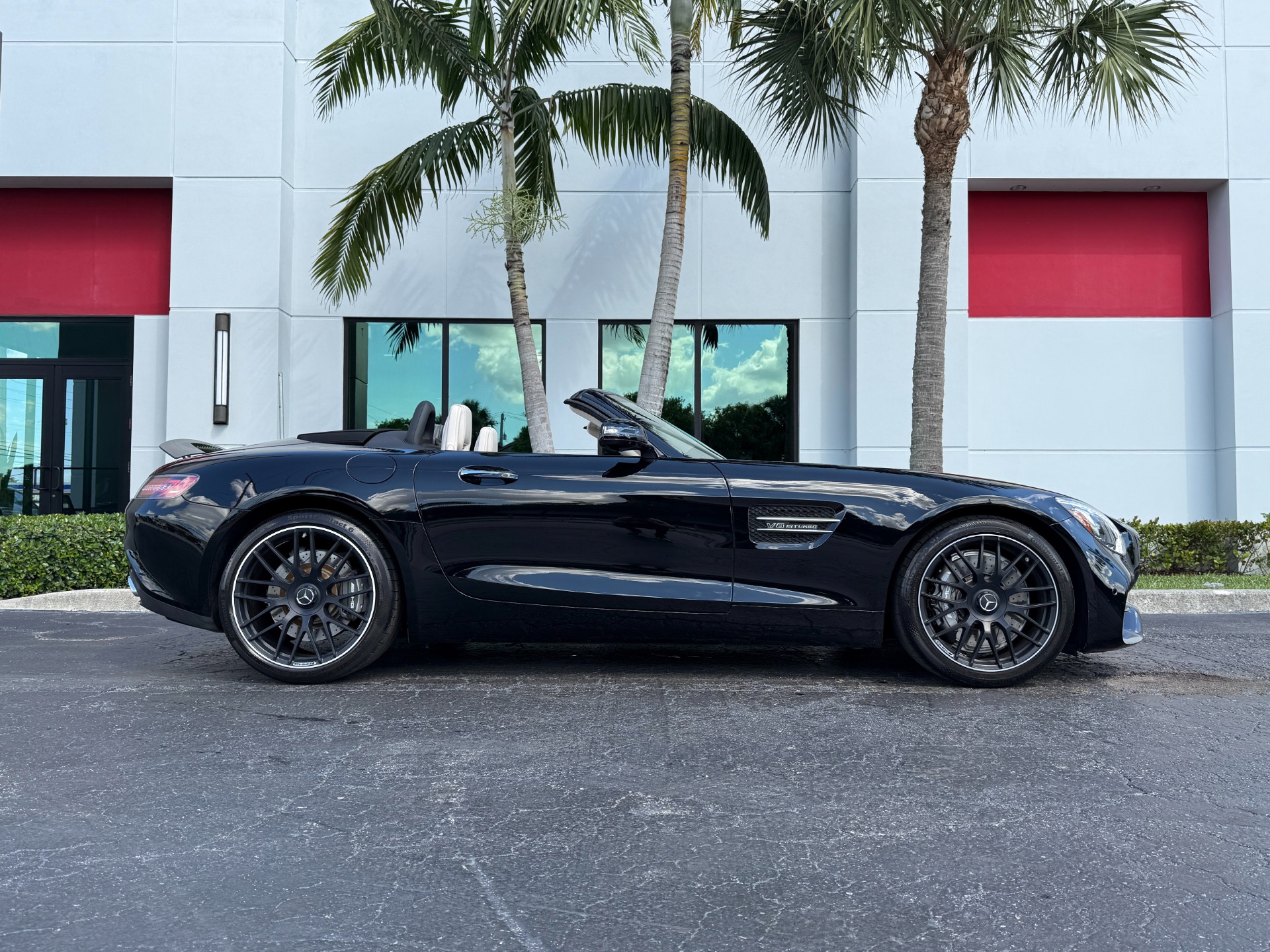 Used-2018-Mercedes-Benz-AMG-GT-Roadster