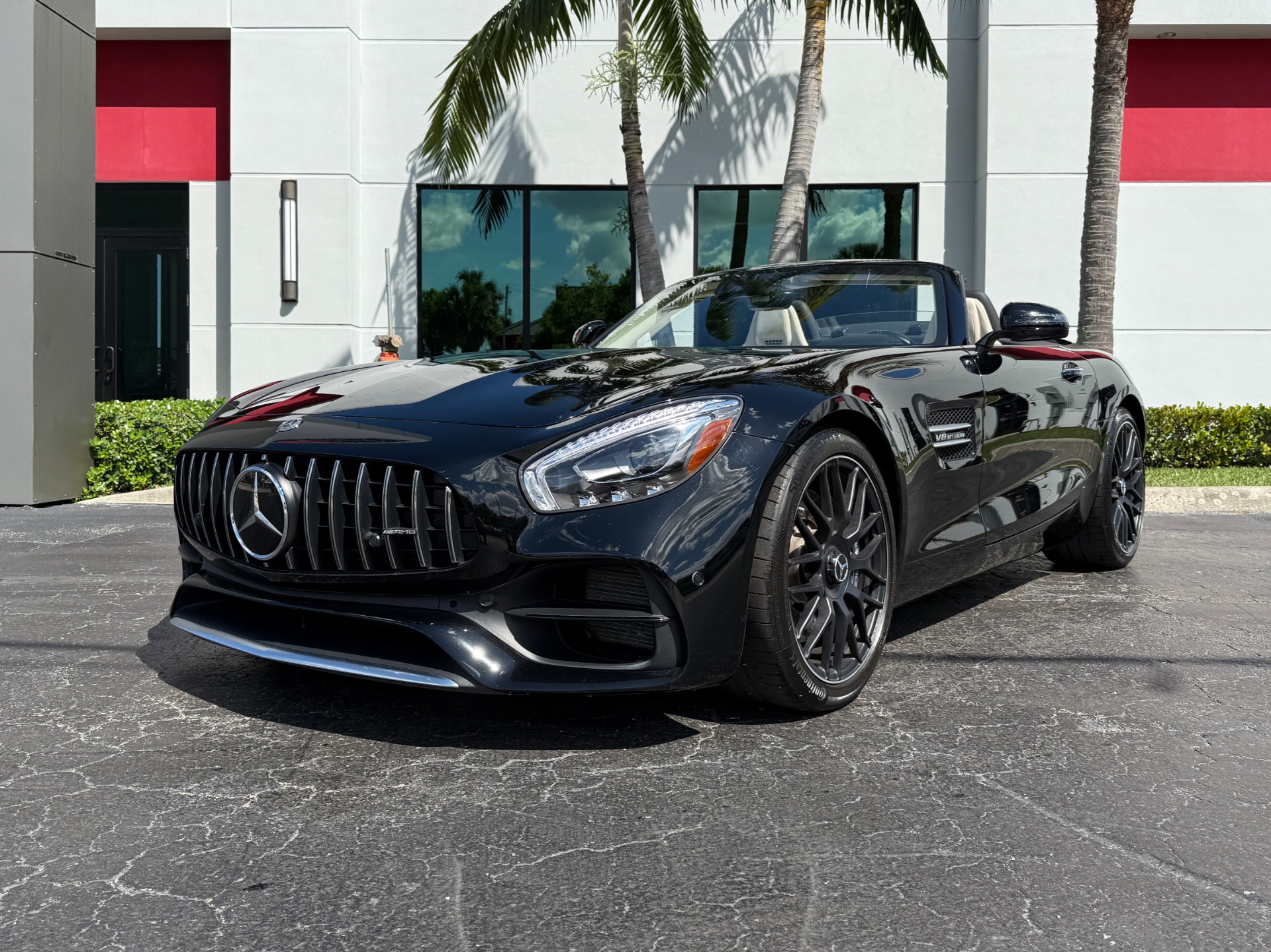 Used-2018-Mercedes-Benz-AMG-GT-Roadster
