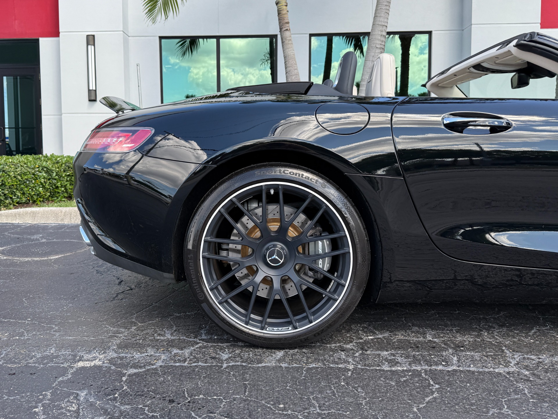 Used-2018-Mercedes-Benz-AMG-GT-Roadster