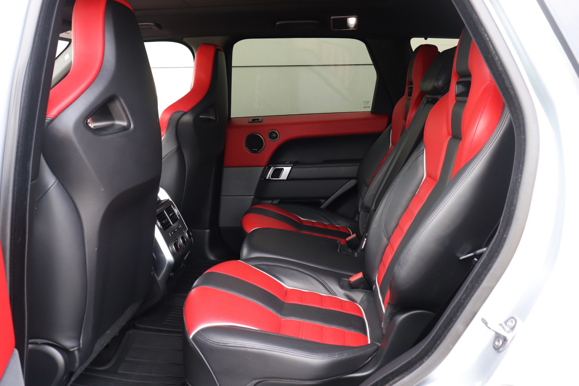 Used-2017-Land-Rover-Range-Rover-Sport-SVR