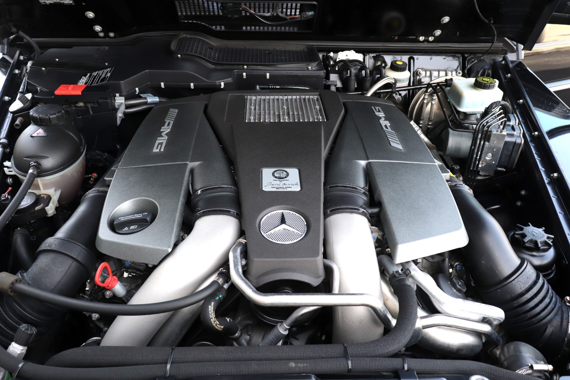 Used-2017-Mercedes-Benz-G-Class-AMG-G-63