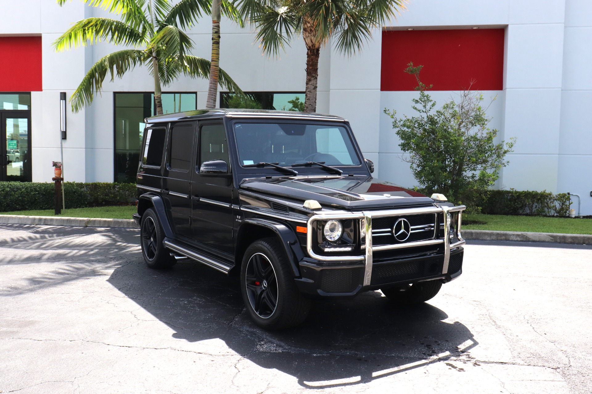Used-2017-Mercedes-Benz-G-Class-AMG-G-63
