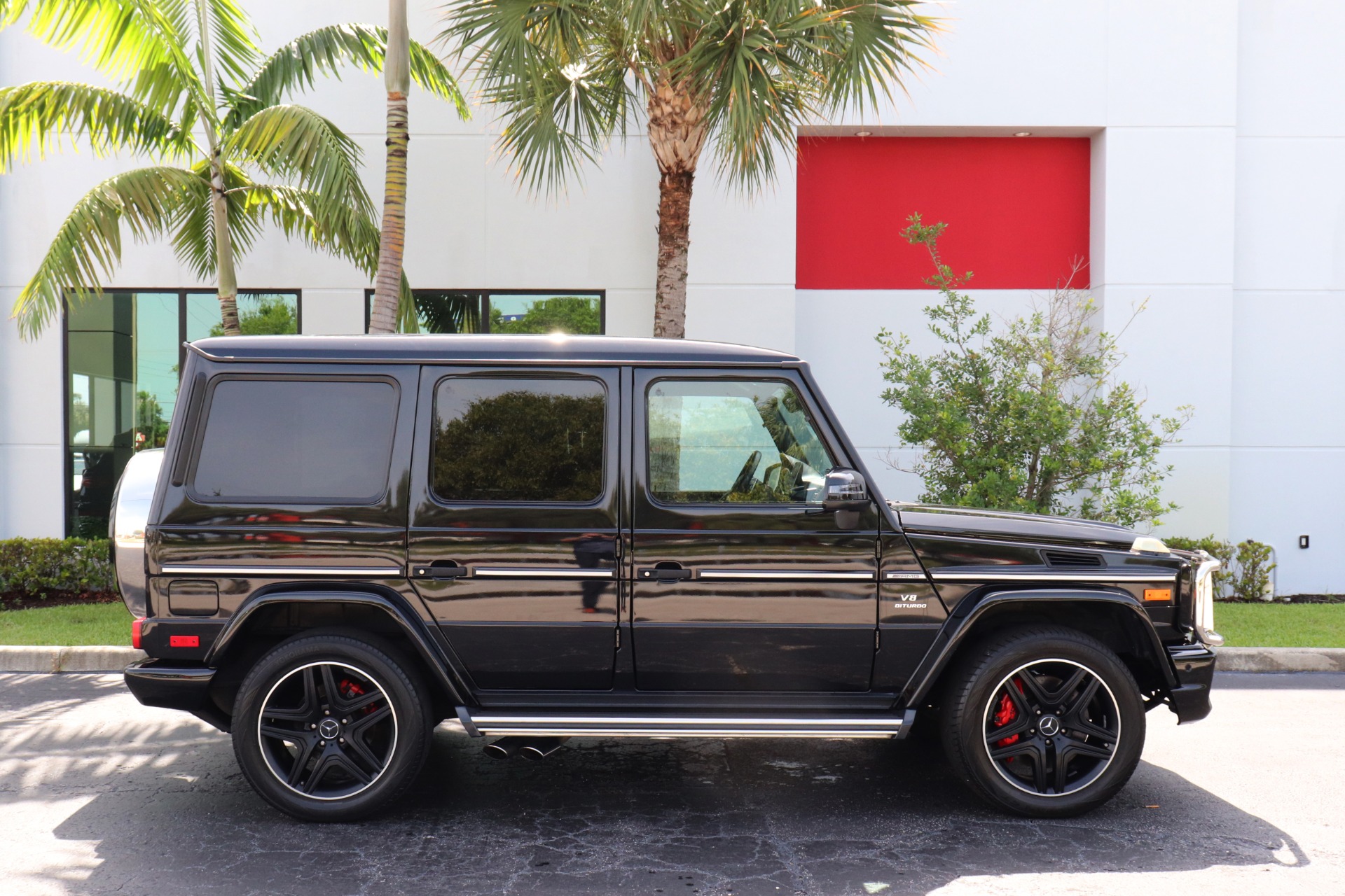 Used-2017-Mercedes-Benz-G-Class-AMG-G-63