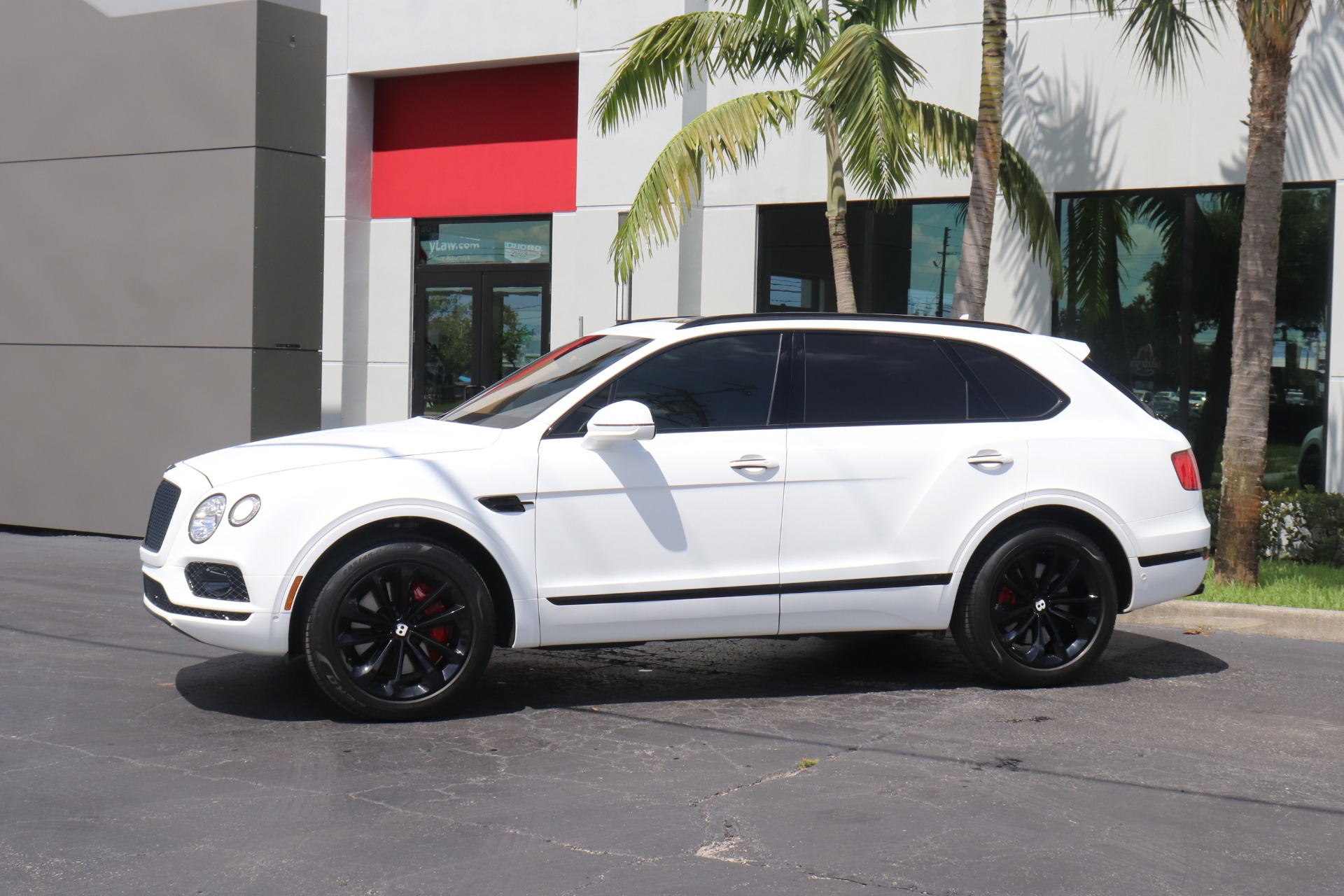 Used-2017-Bentley-Bentayga-W12