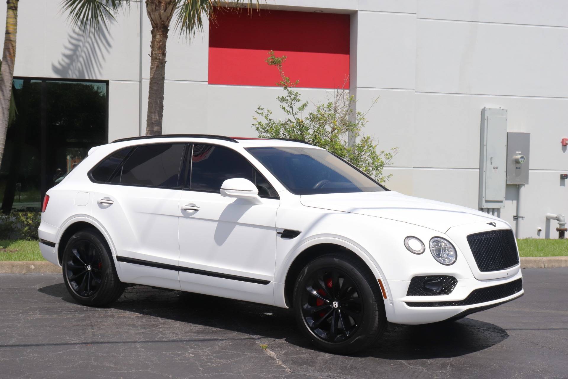 Used-2017-Bentley-Bentayga-W12