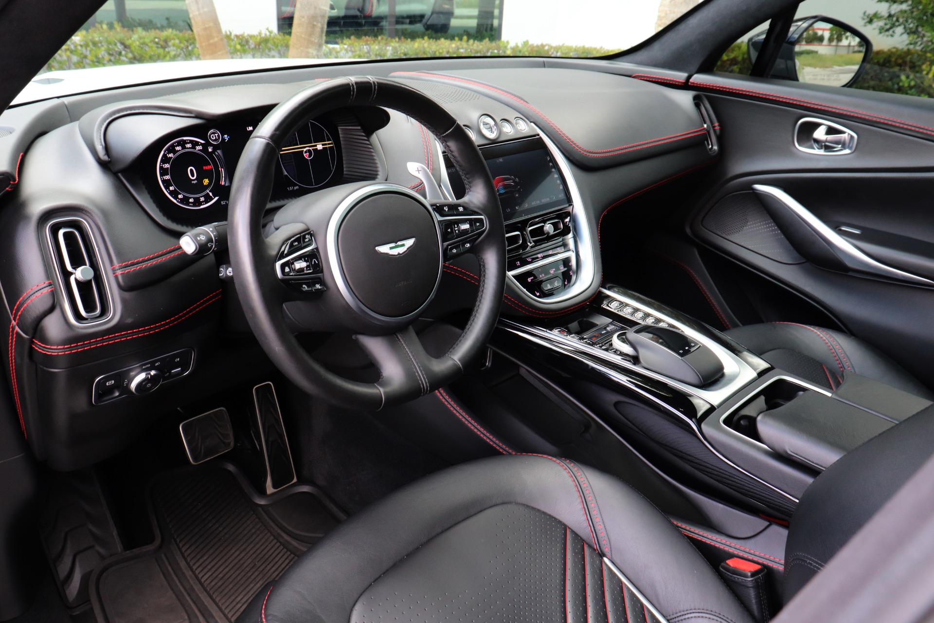 Used-2021-Aston-Martin-DBX