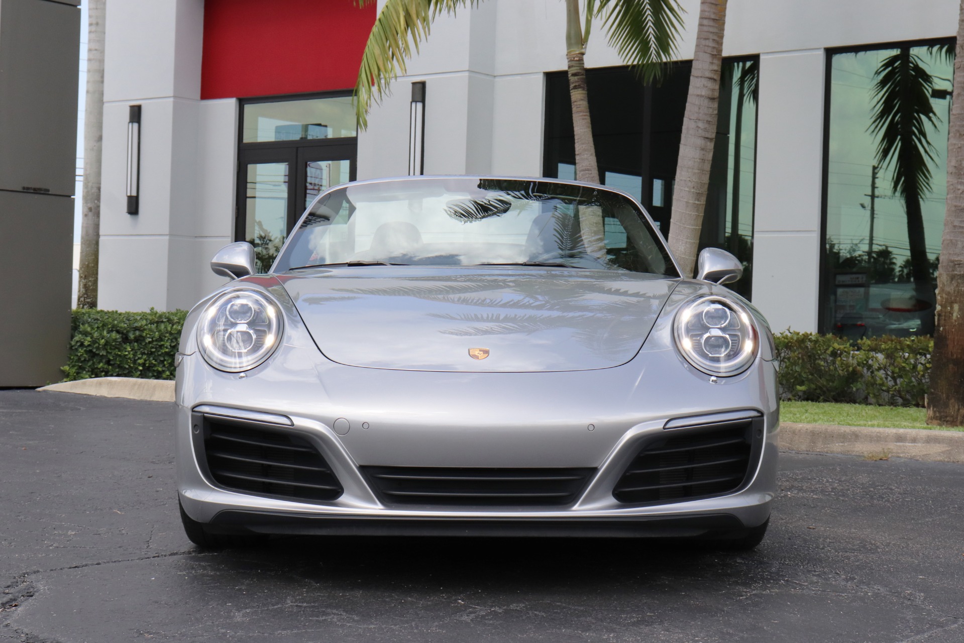 Used-2017-Porsche-911-Carrera