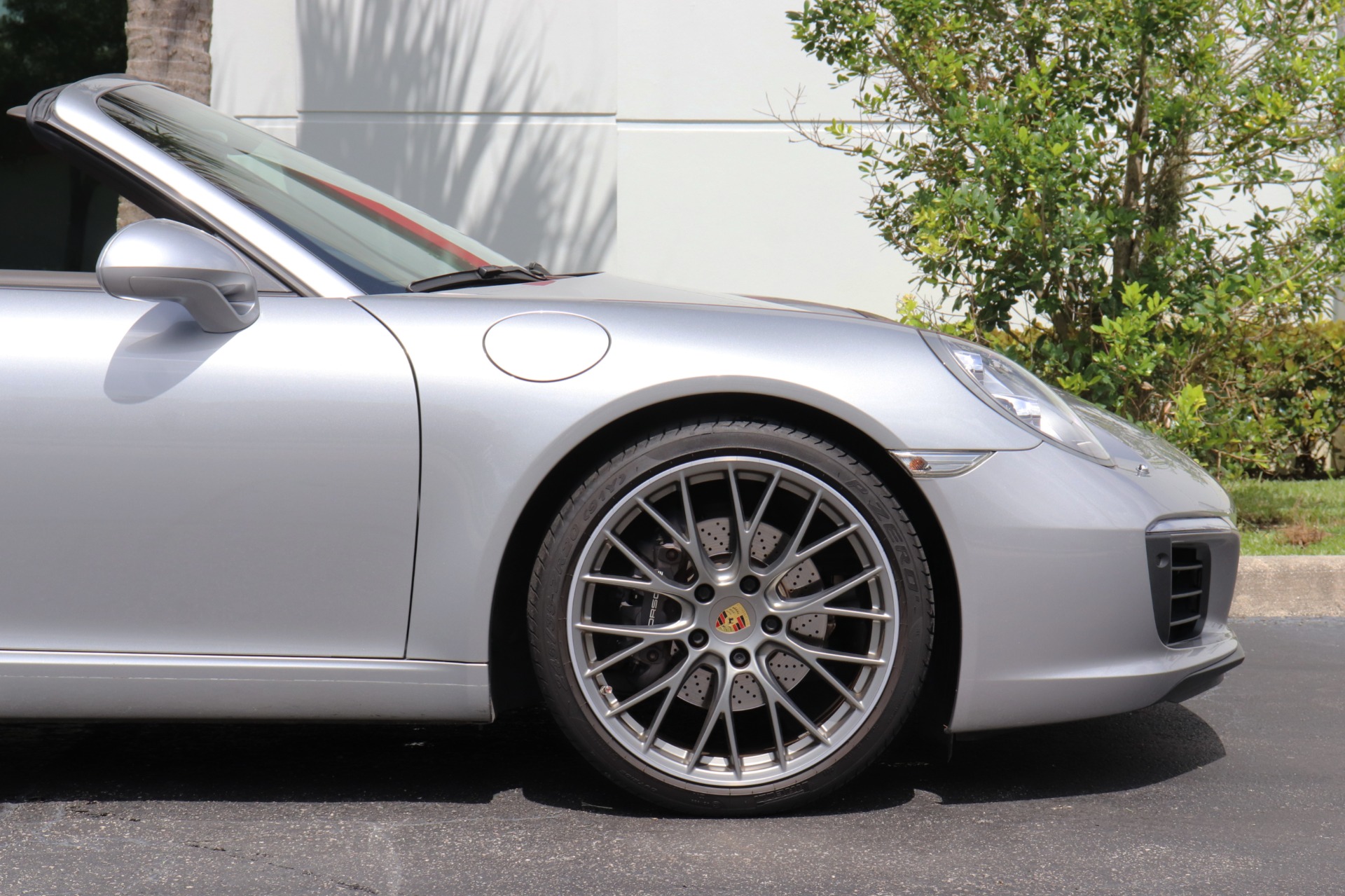 Used-2017-Porsche-911-Carrera