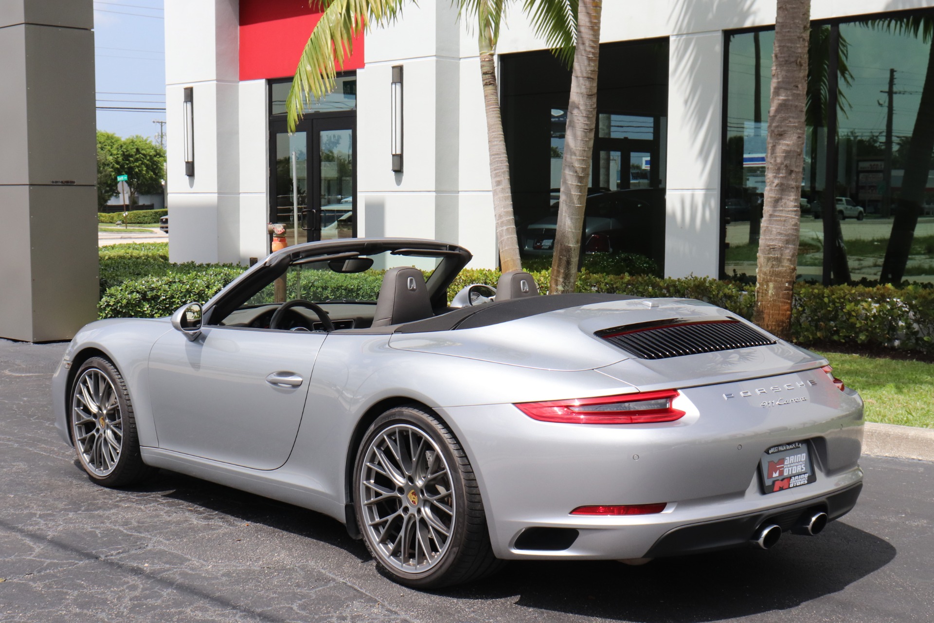 Used-2017-Porsche-911-Carrera