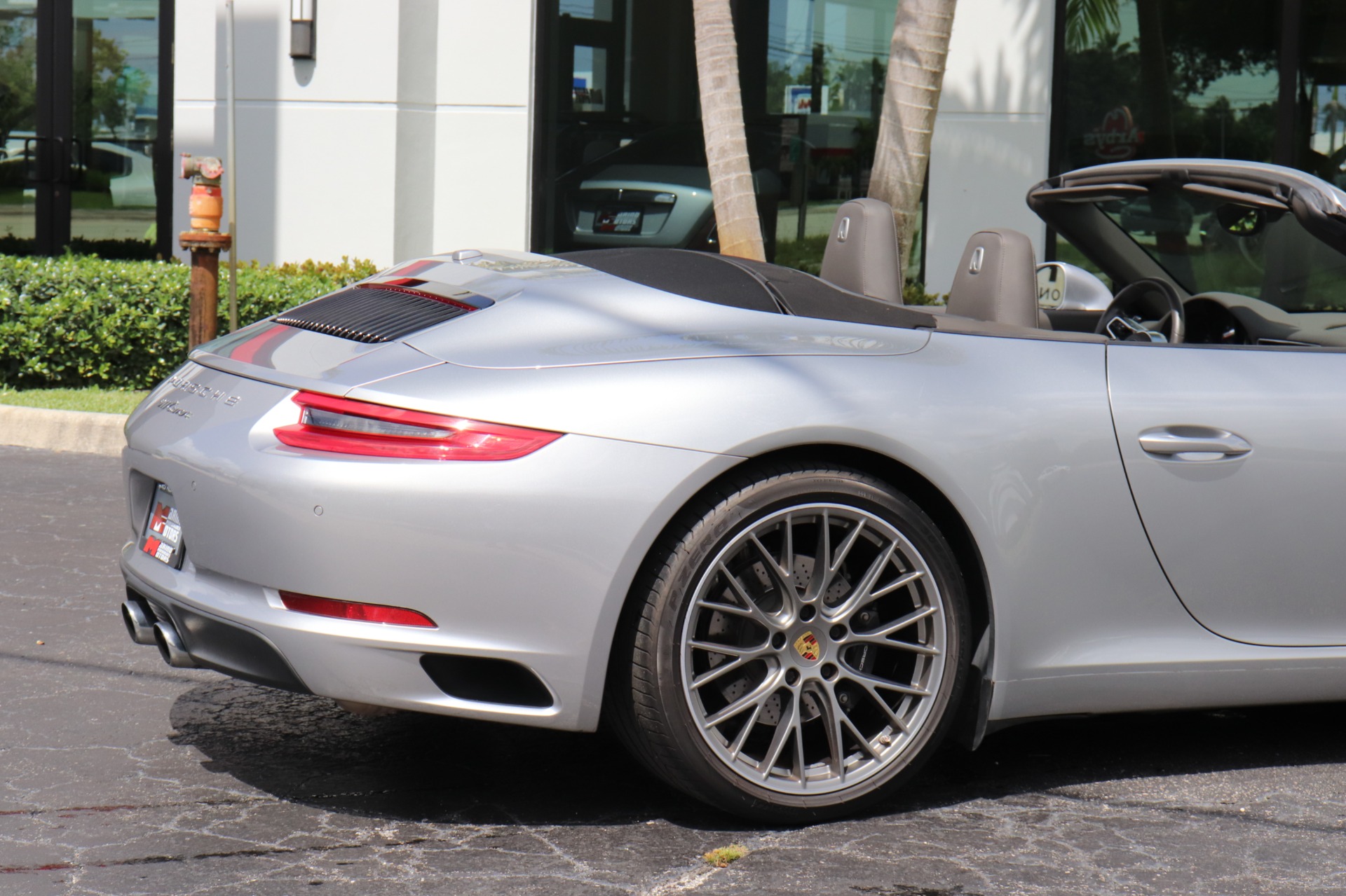 Used-2017-Porsche-911-Carrera