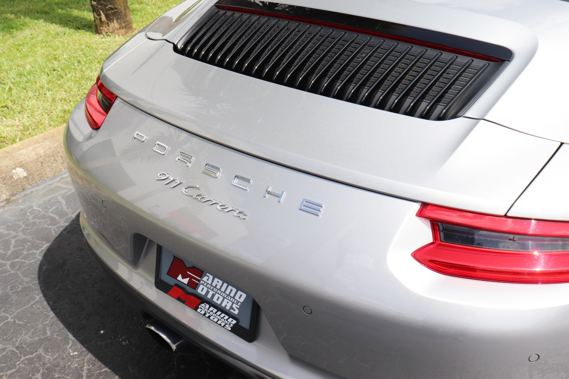 Used-2017-Porsche-911-Carrera