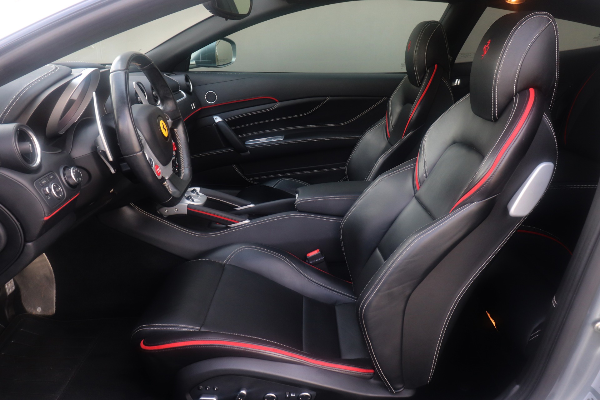 Used-2013-Ferrari-FF