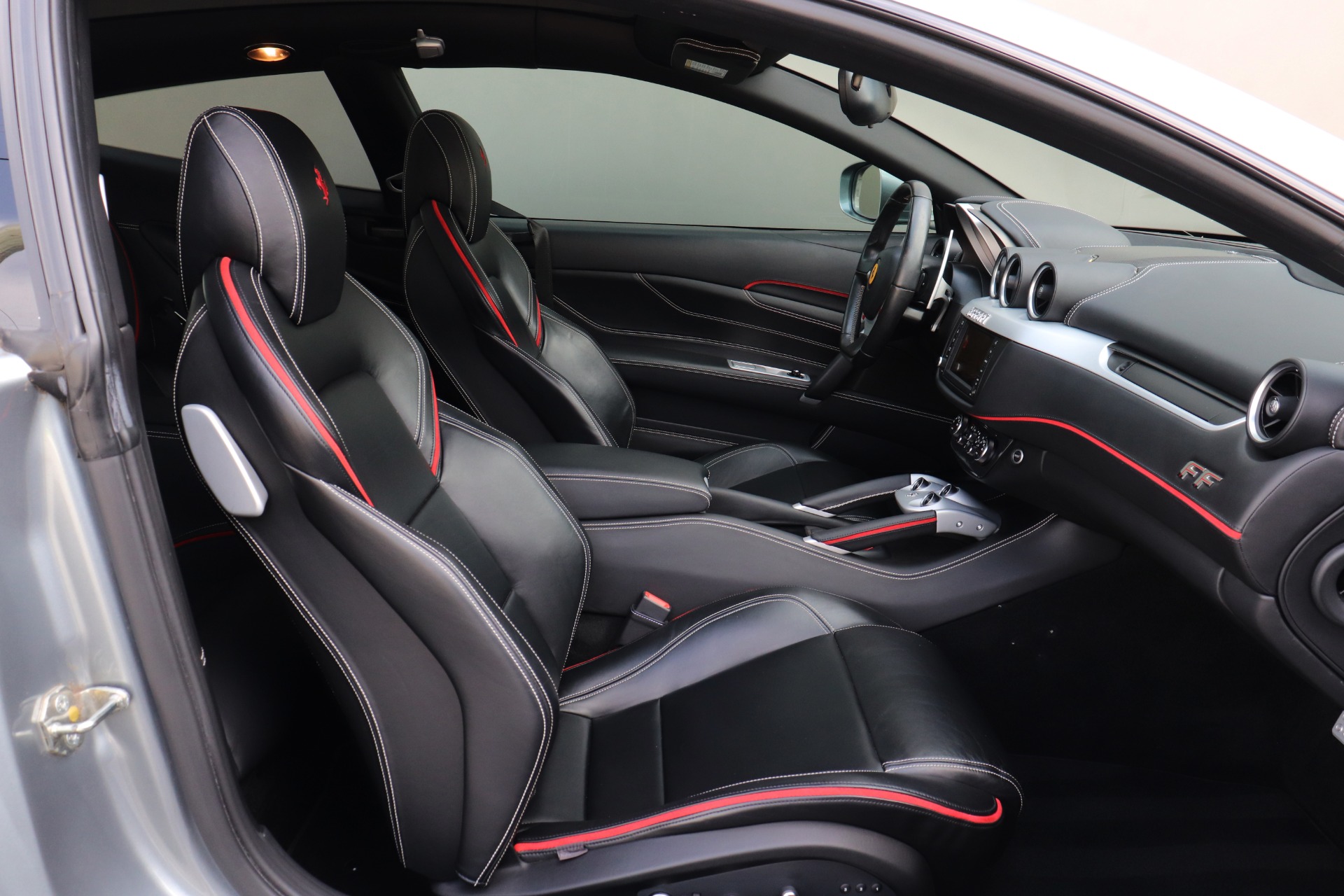 Used-2013-Ferrari-FF