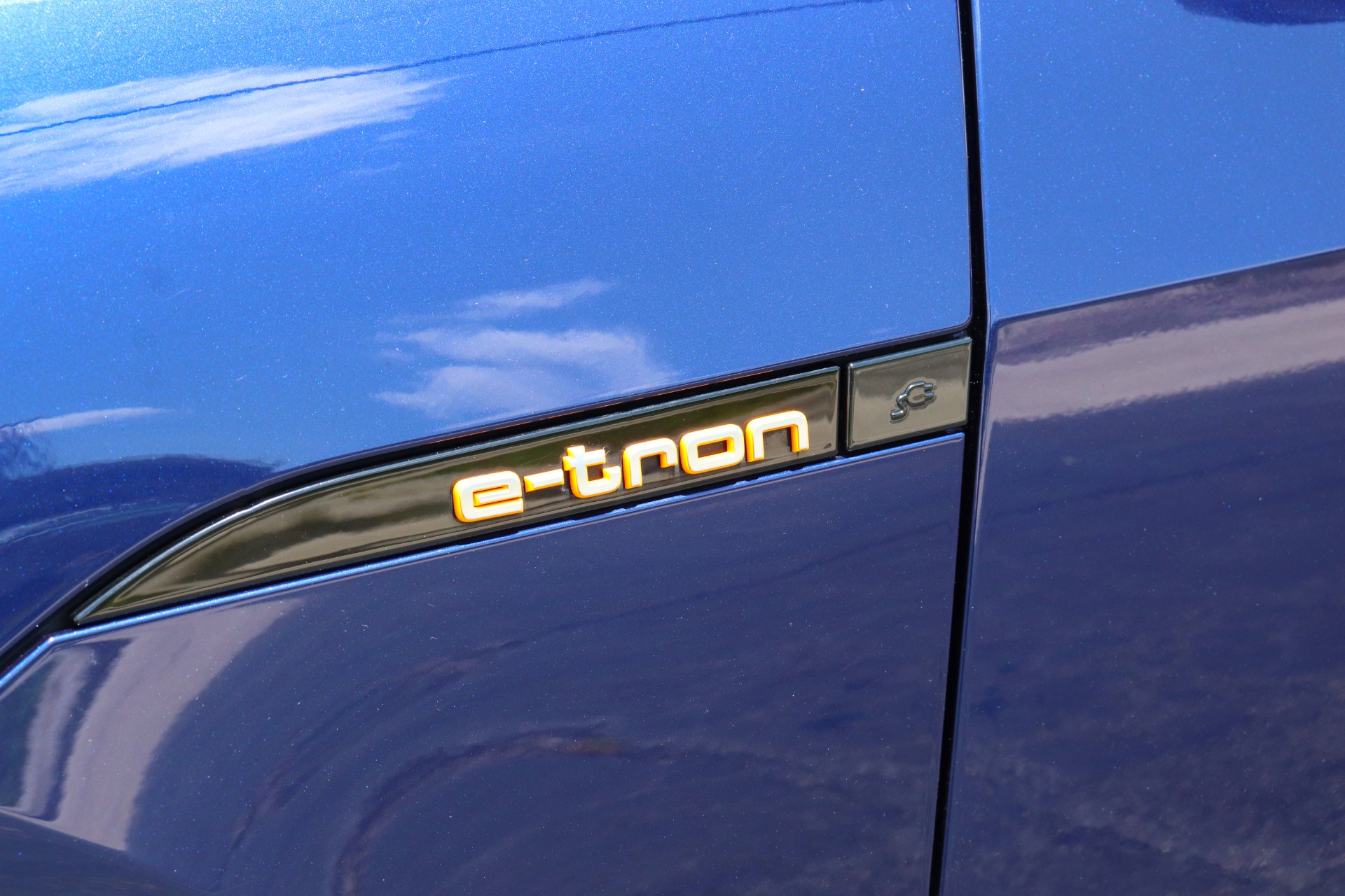 Used-2021-Audi-e-tron-Sportback-quattro-Premium