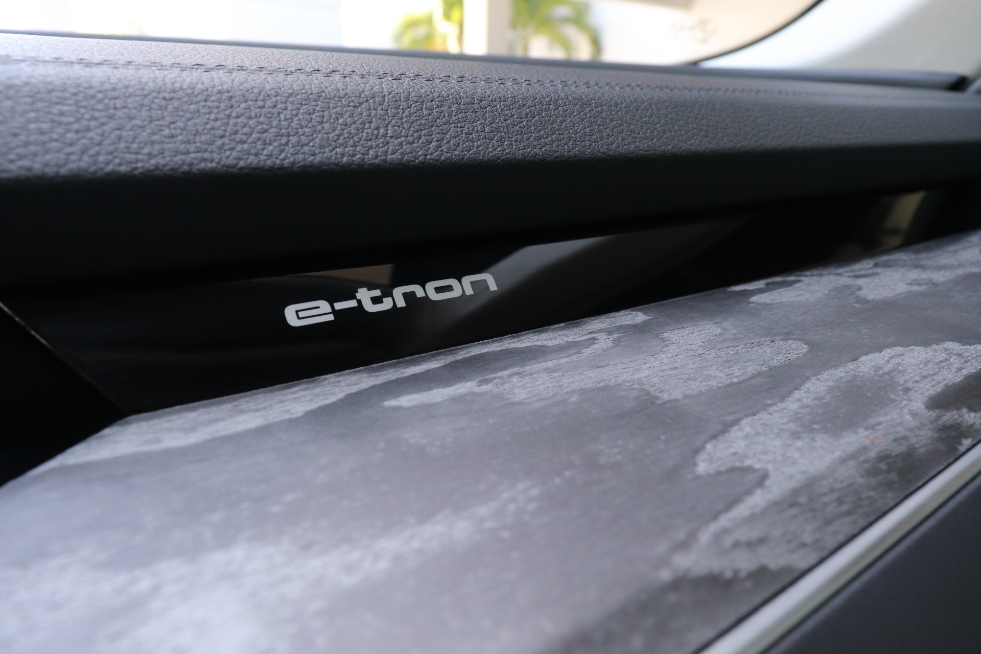 Used-2021-Audi-e-tron-Sportback-quattro-Premium
