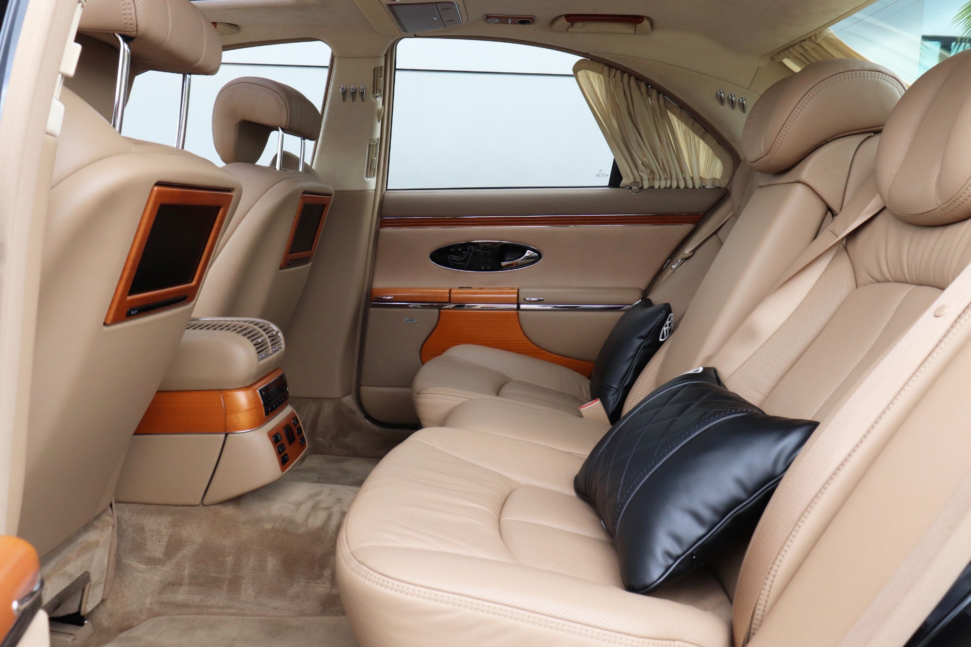 Used-2008-Maybach-57