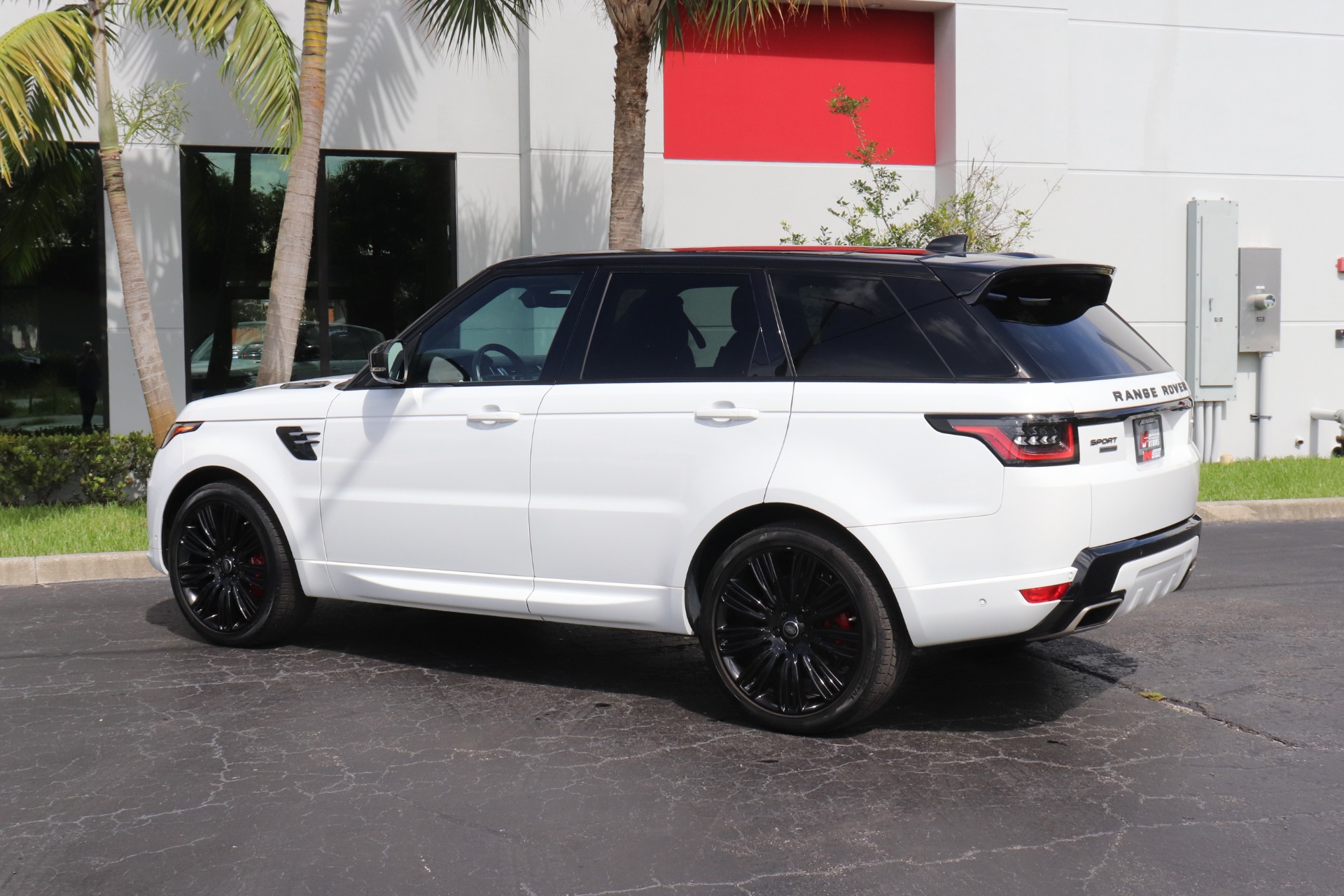 Used-2019-Land-Rover-Range-Rover-Sport-Supercharged-Dynamic
