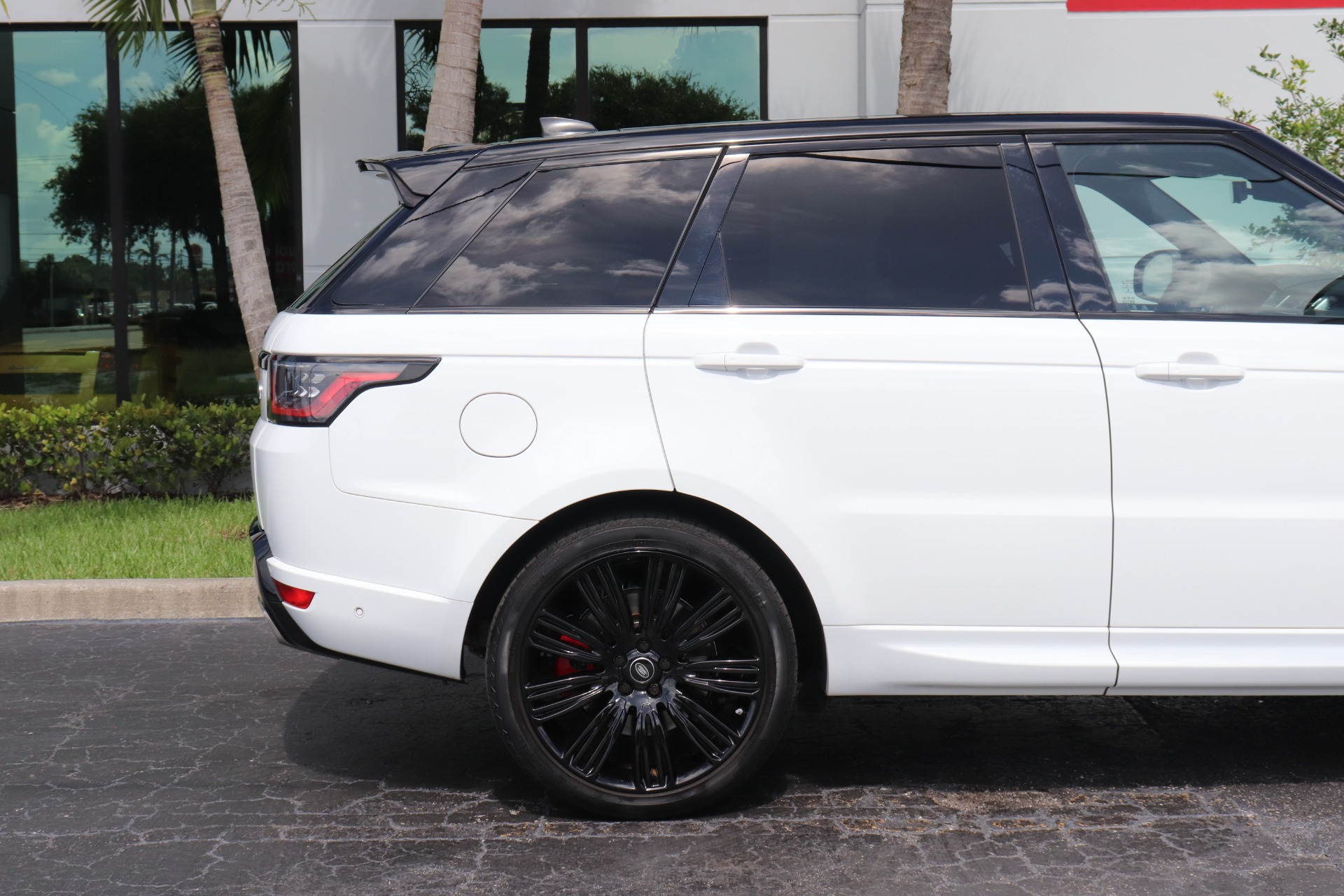 Used-2019-Land-Rover-Range-Rover-Sport-Supercharged-Dynamic
