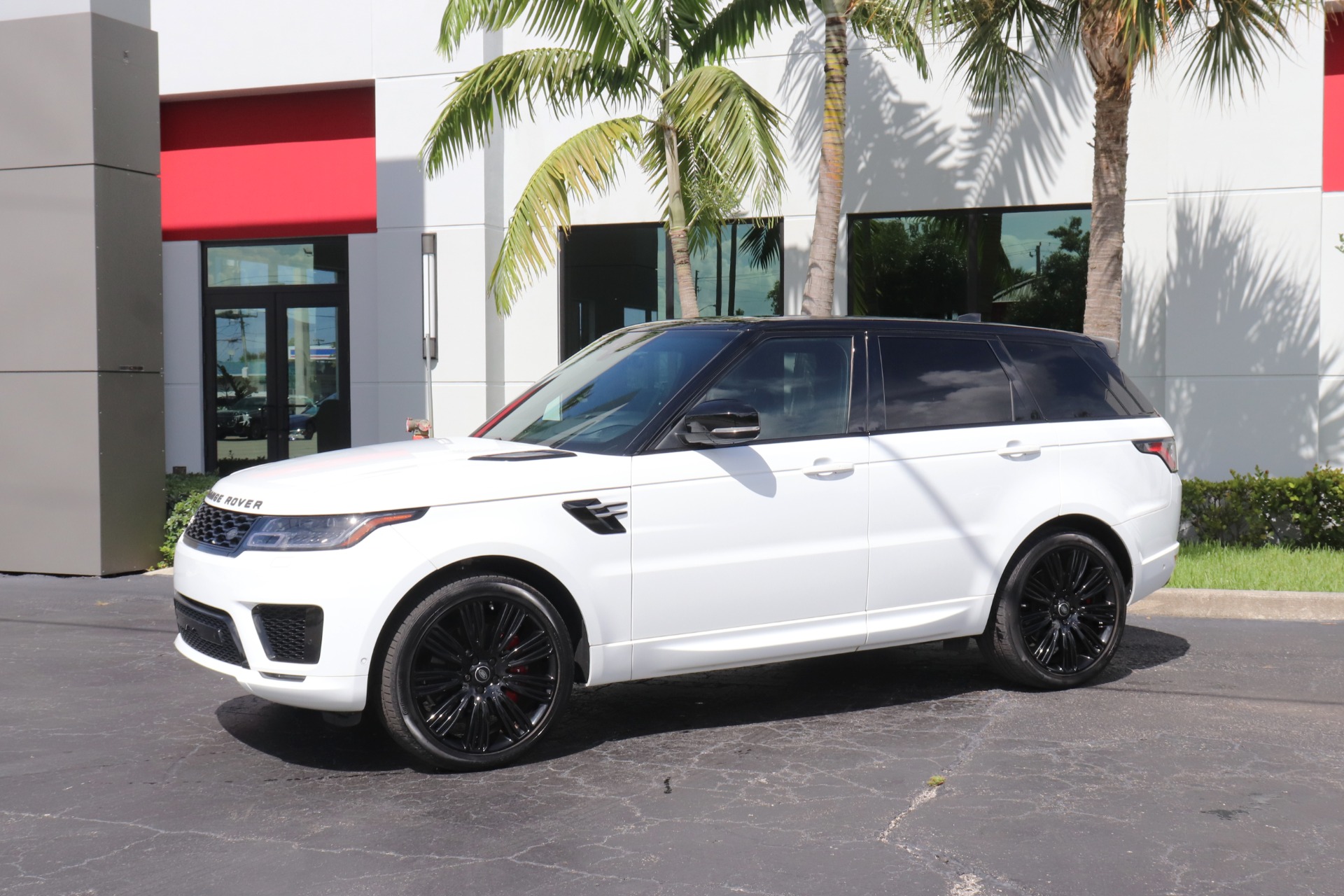 Used-2019-Land-Rover-Range-Rover-Sport-Supercharged-Dynamic