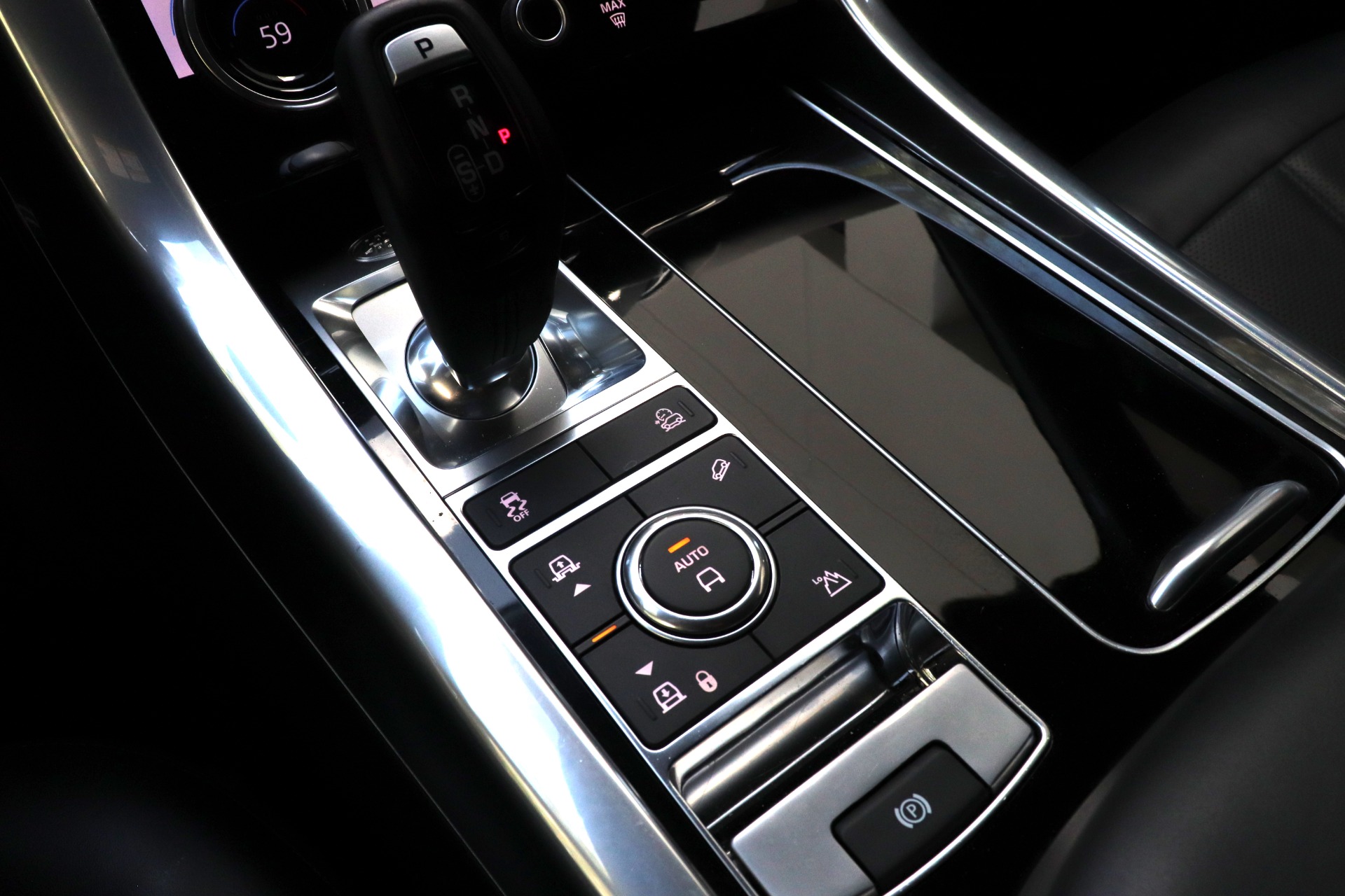 Used-2019-Land-Rover-Range-Rover-Sport-Supercharged-Dynamic