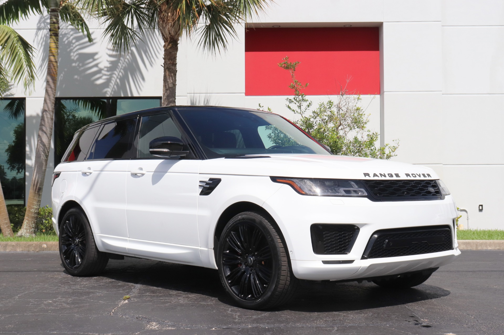 Used-2019-Land-Rover-Range-Rover-Sport-Supercharged-Dynamic